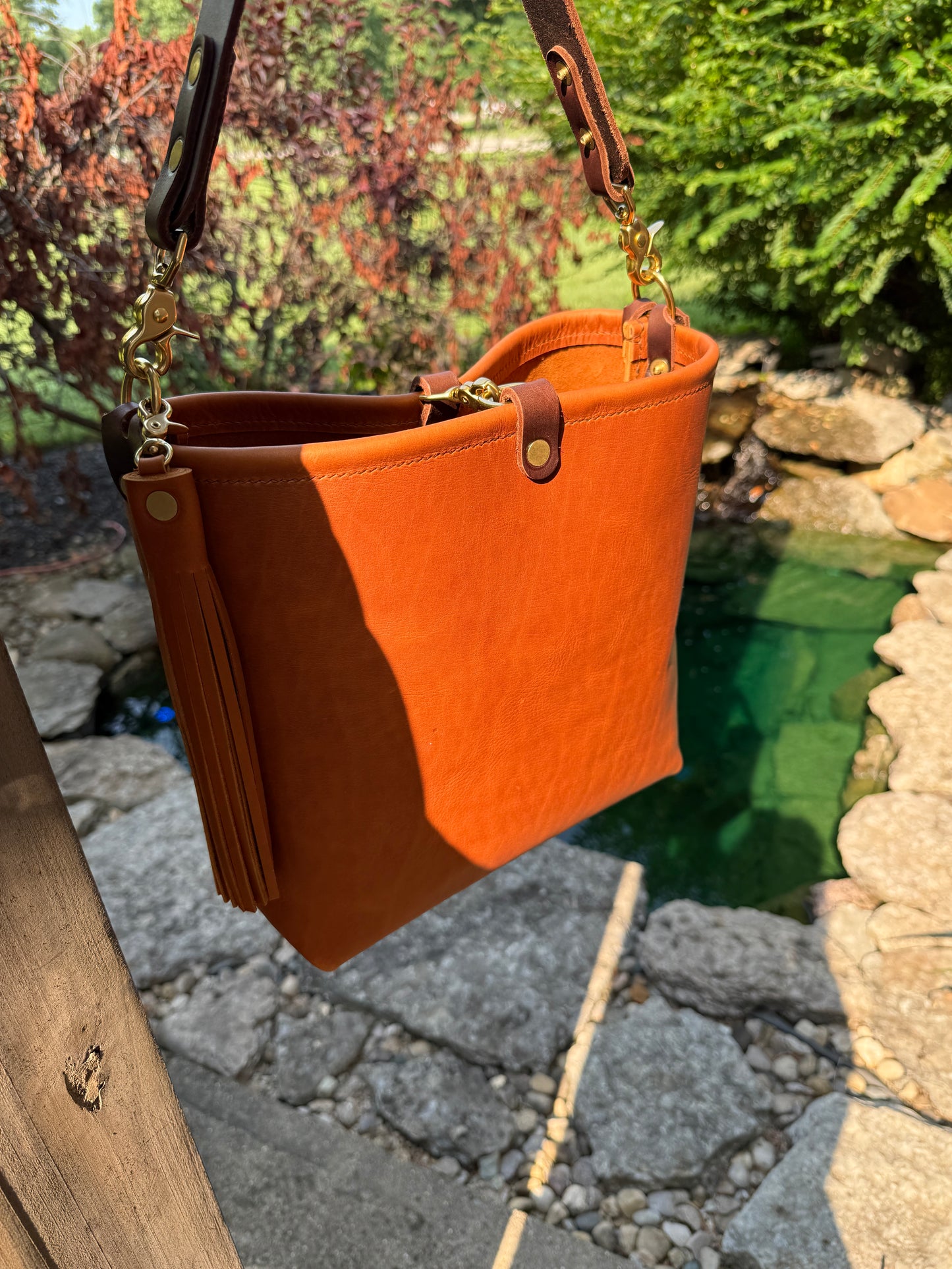 Bennett Bucket in Tawny Full Grain Leather