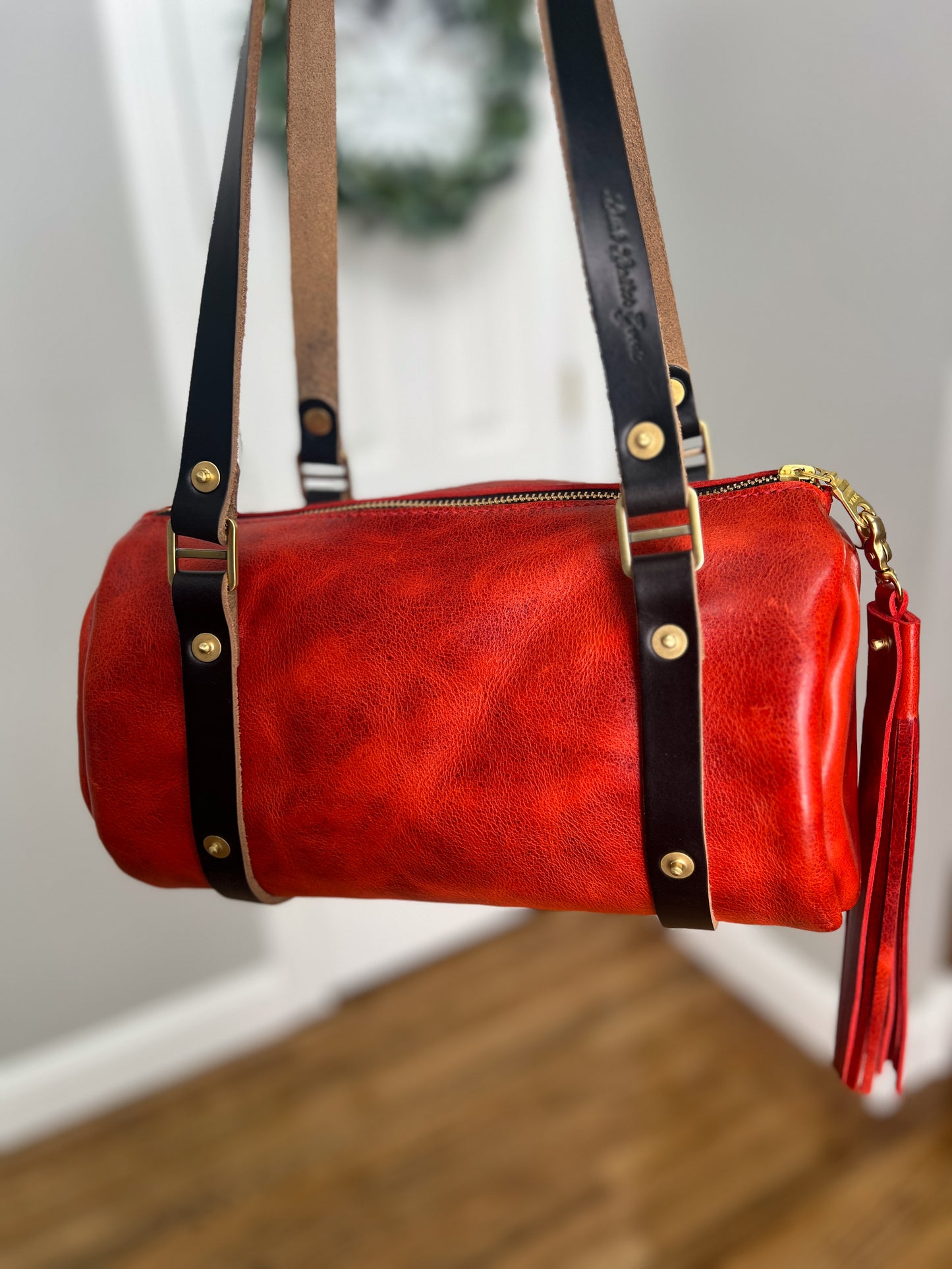 Bren Barrel in Chili Pepper Full Grain Leather