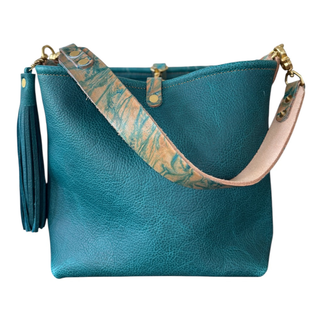 Hobo Bucket in Blue Moon Bison w/Candy Strap