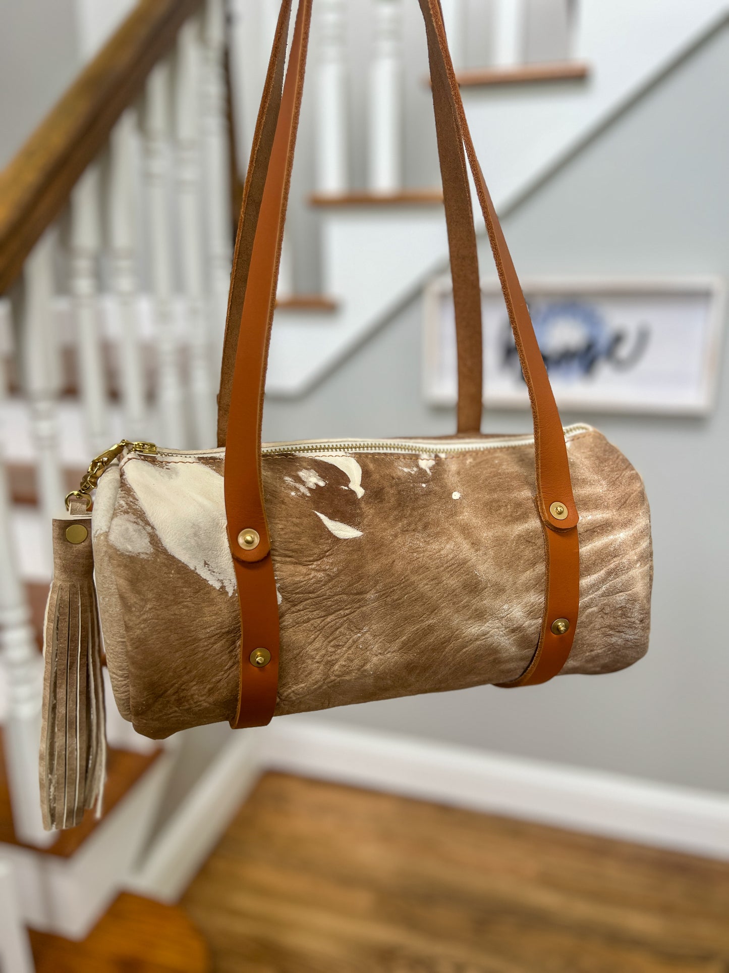Bren Barrel in Vintage Cowhide Leather