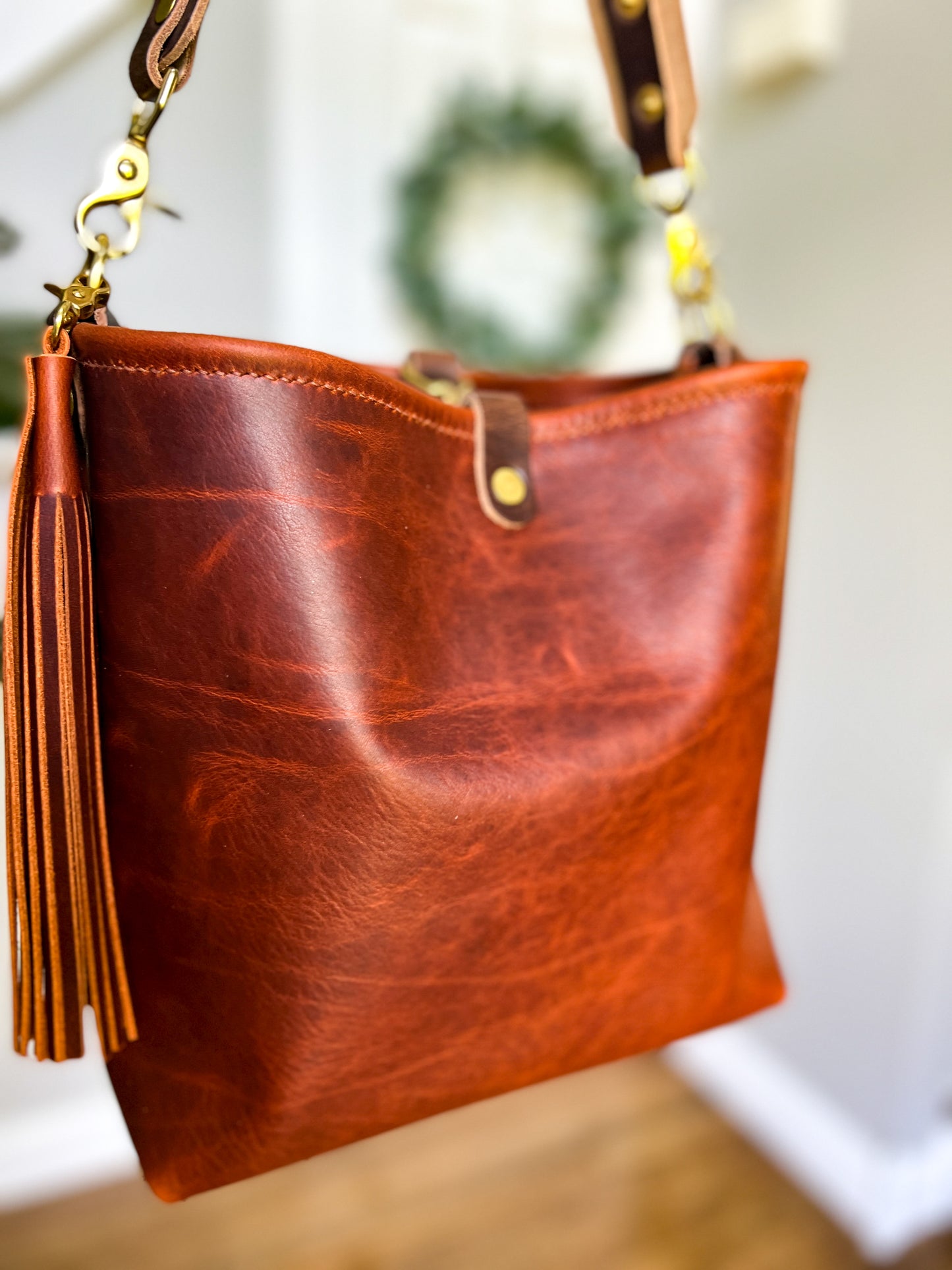 Hobo Bucket in Full Grain Rushmore Leather