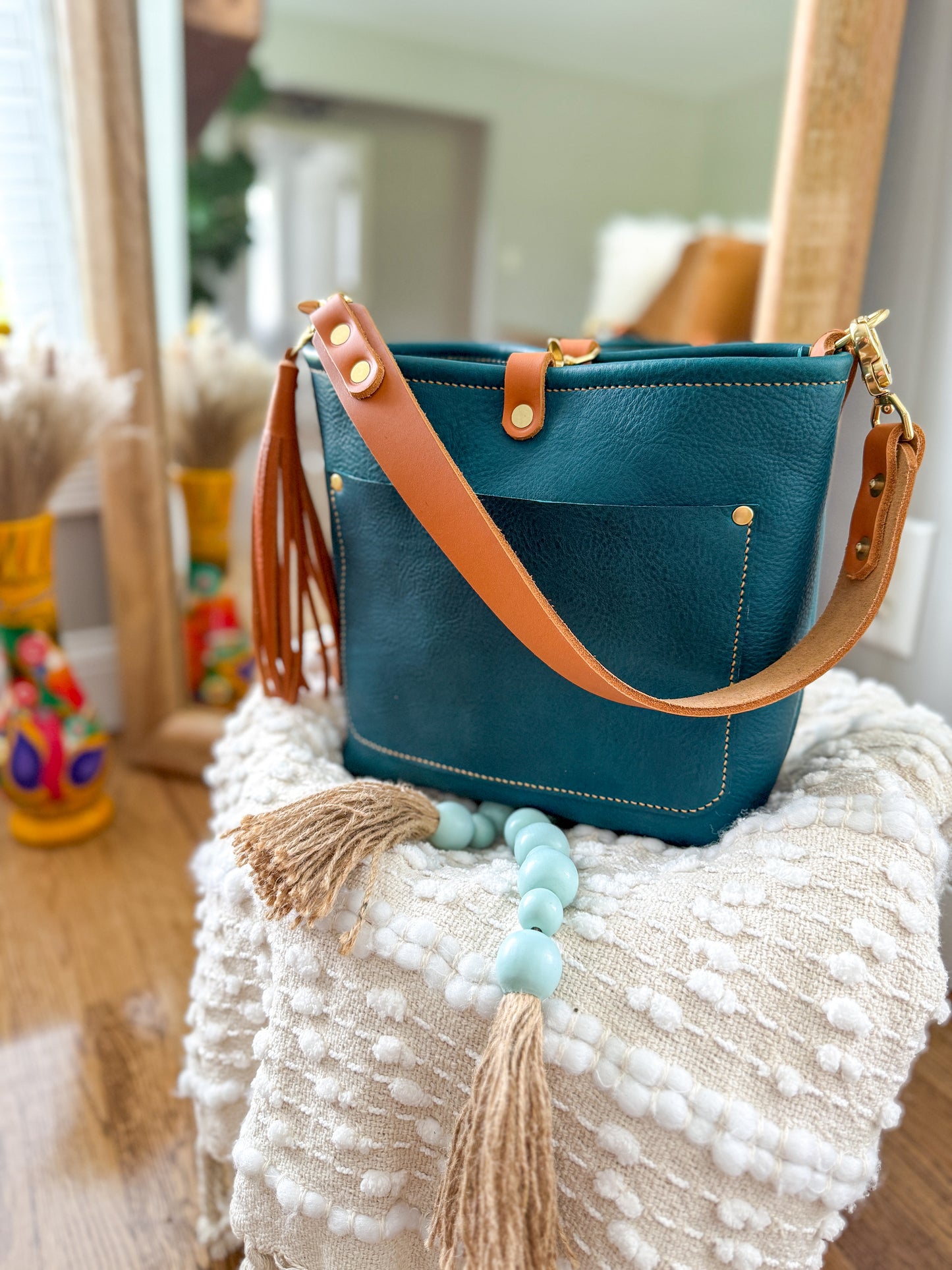 Bennett “shorty” Bucket in Turquoise Vachetta