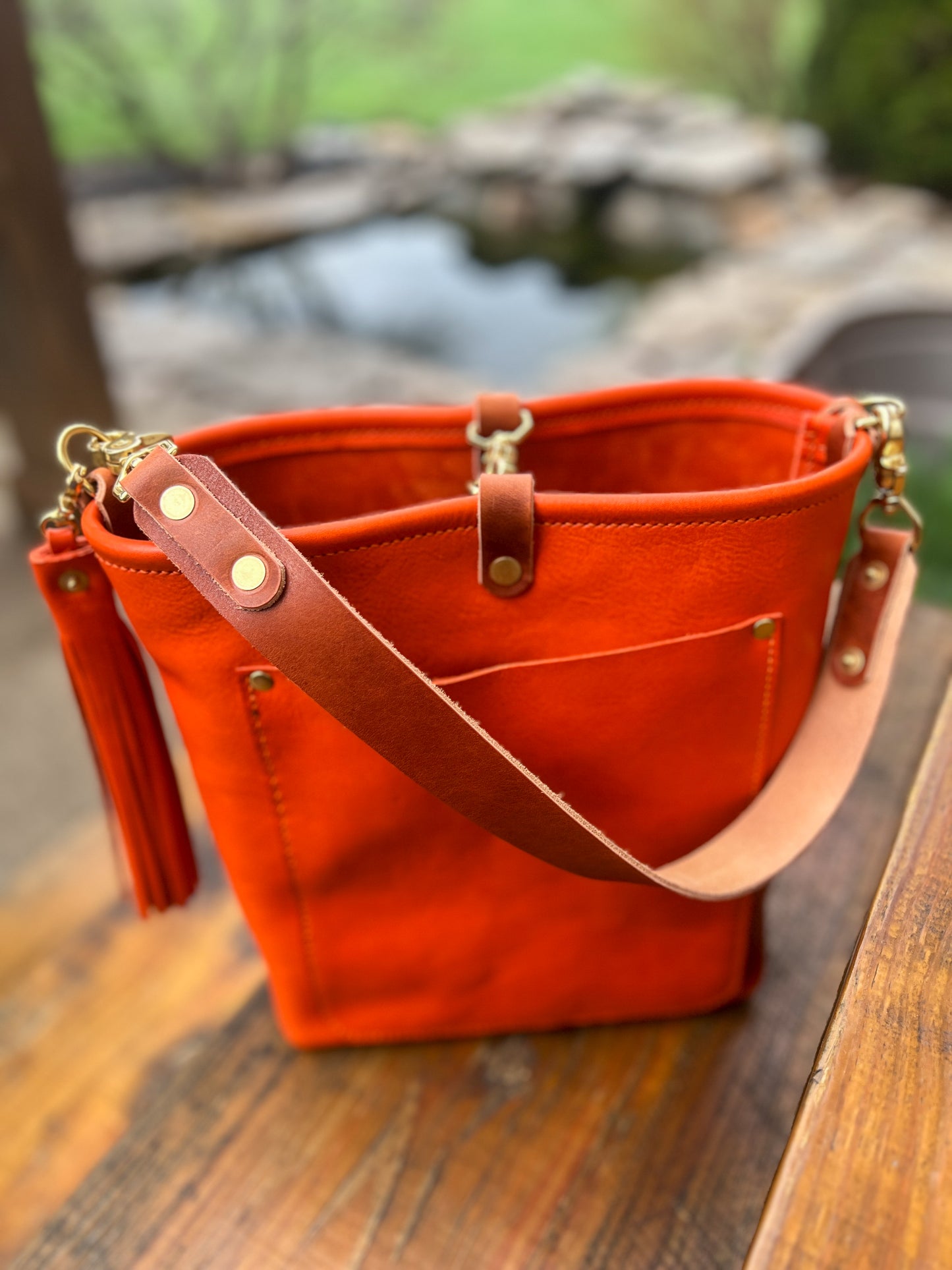 Bennett Bucket in Mandarin Vachetta