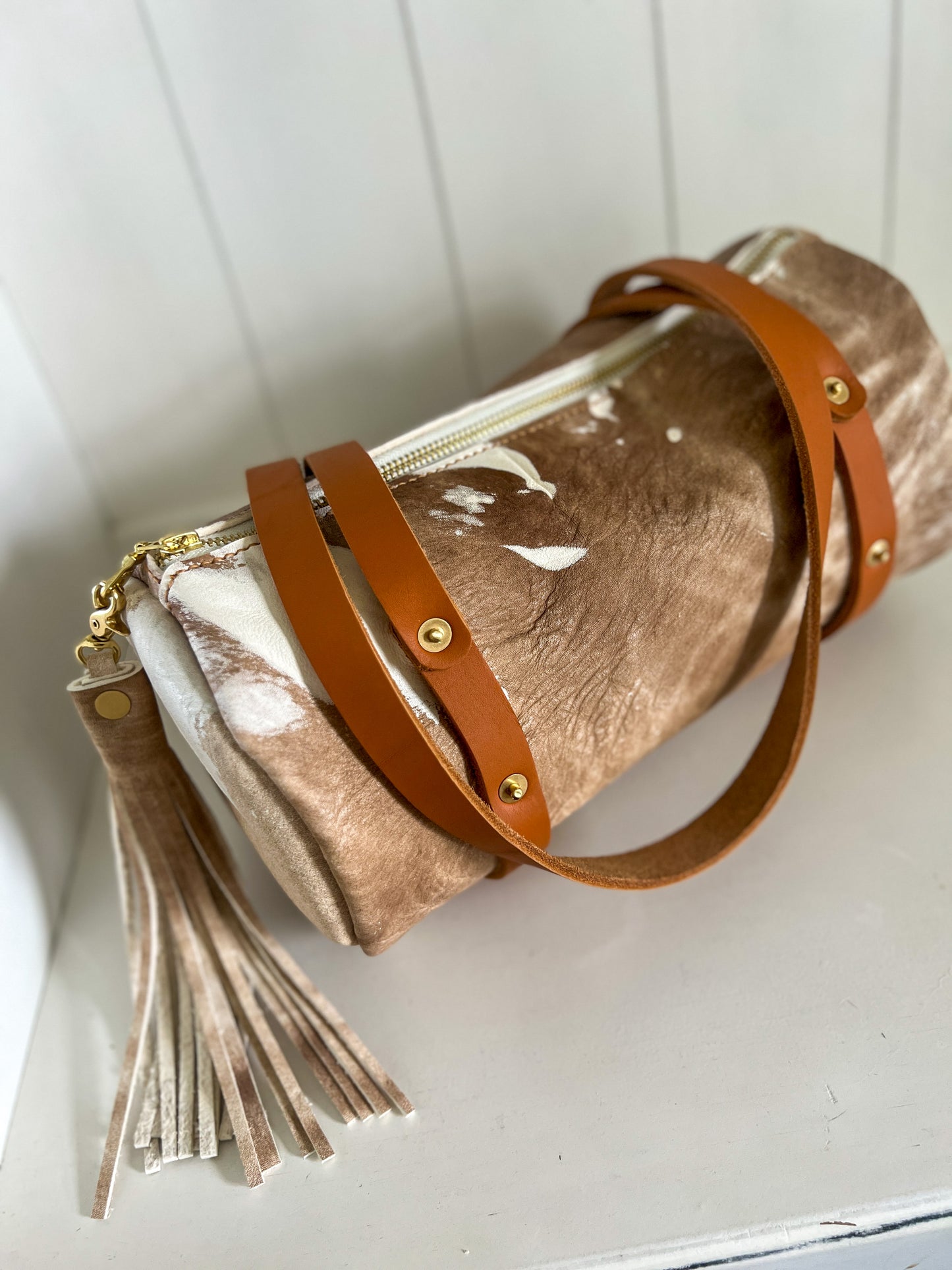 Bren Barrel in Vintage Cowhide Leather