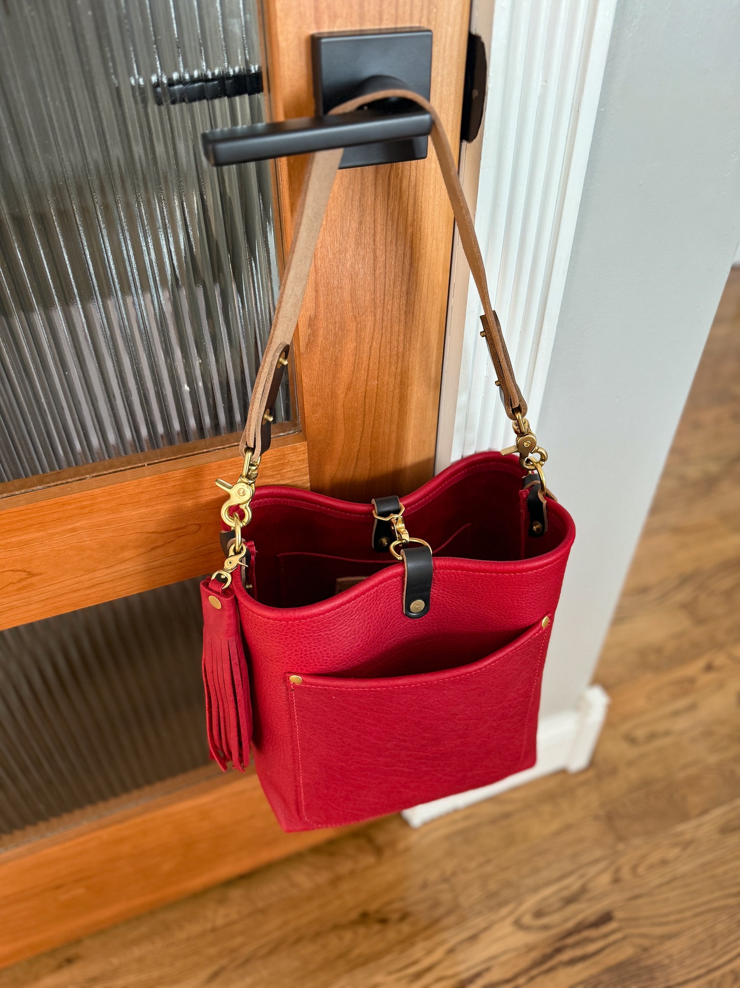 Bennett Bucket in Full Grain Red Bison