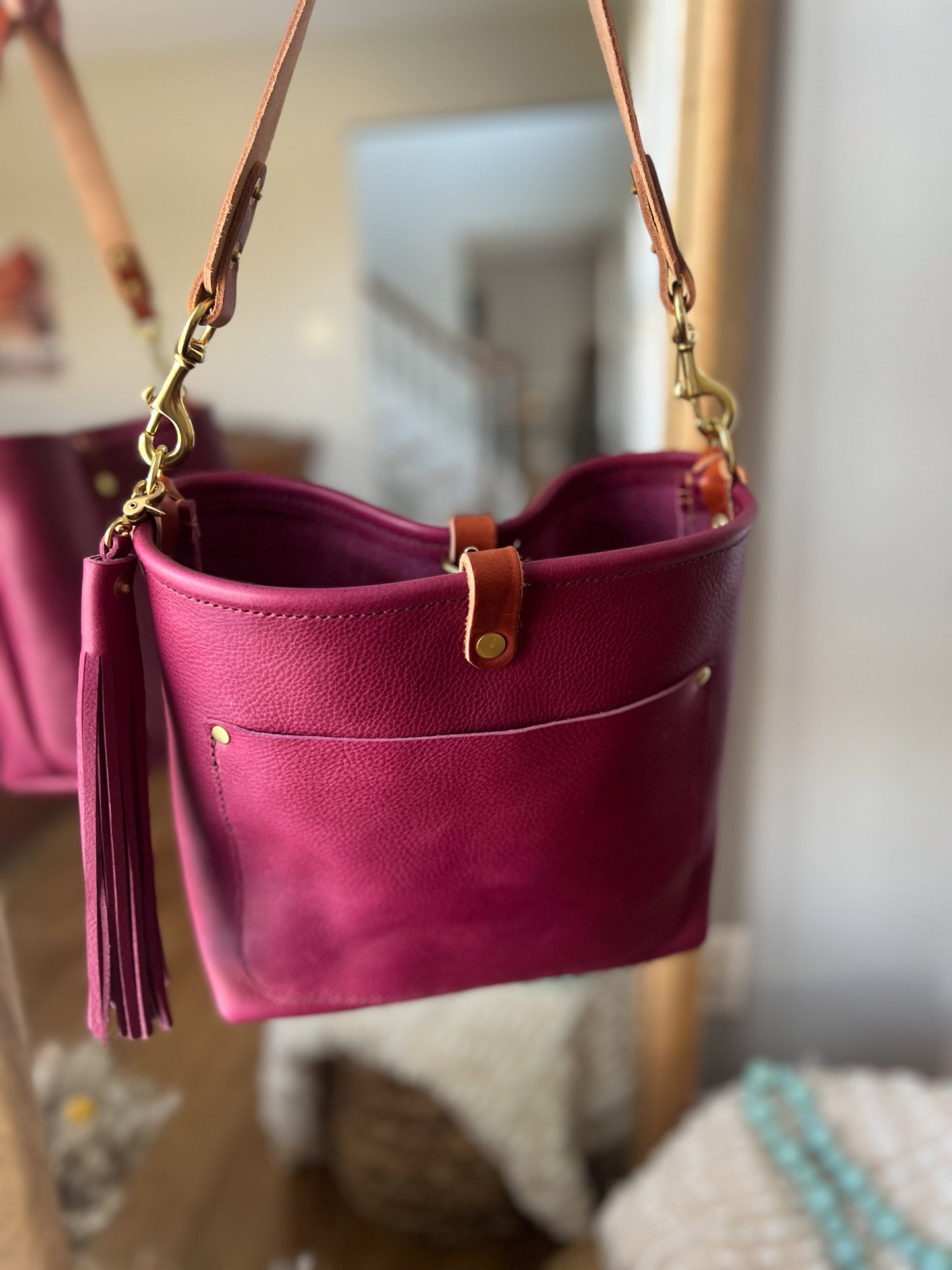 Bennett “shorty” Bucket in Lilac Vachetta