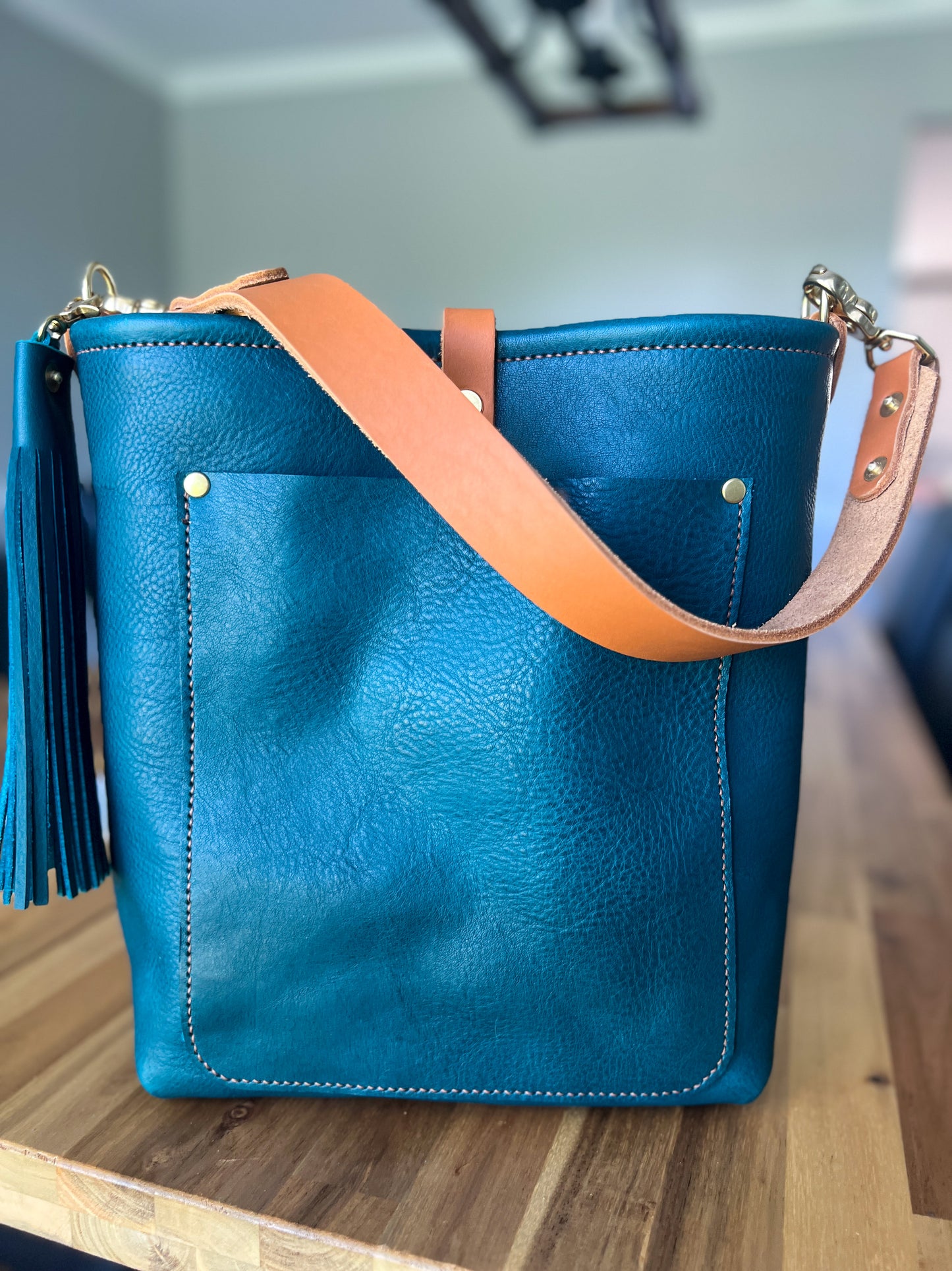 Bennett Bucket in Turquoise Vachetta