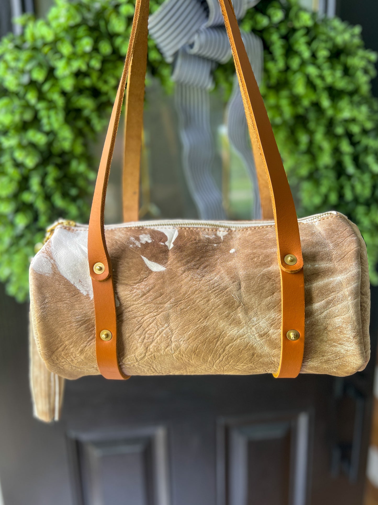 Bren Barrel in Vintage Cowhide Leather