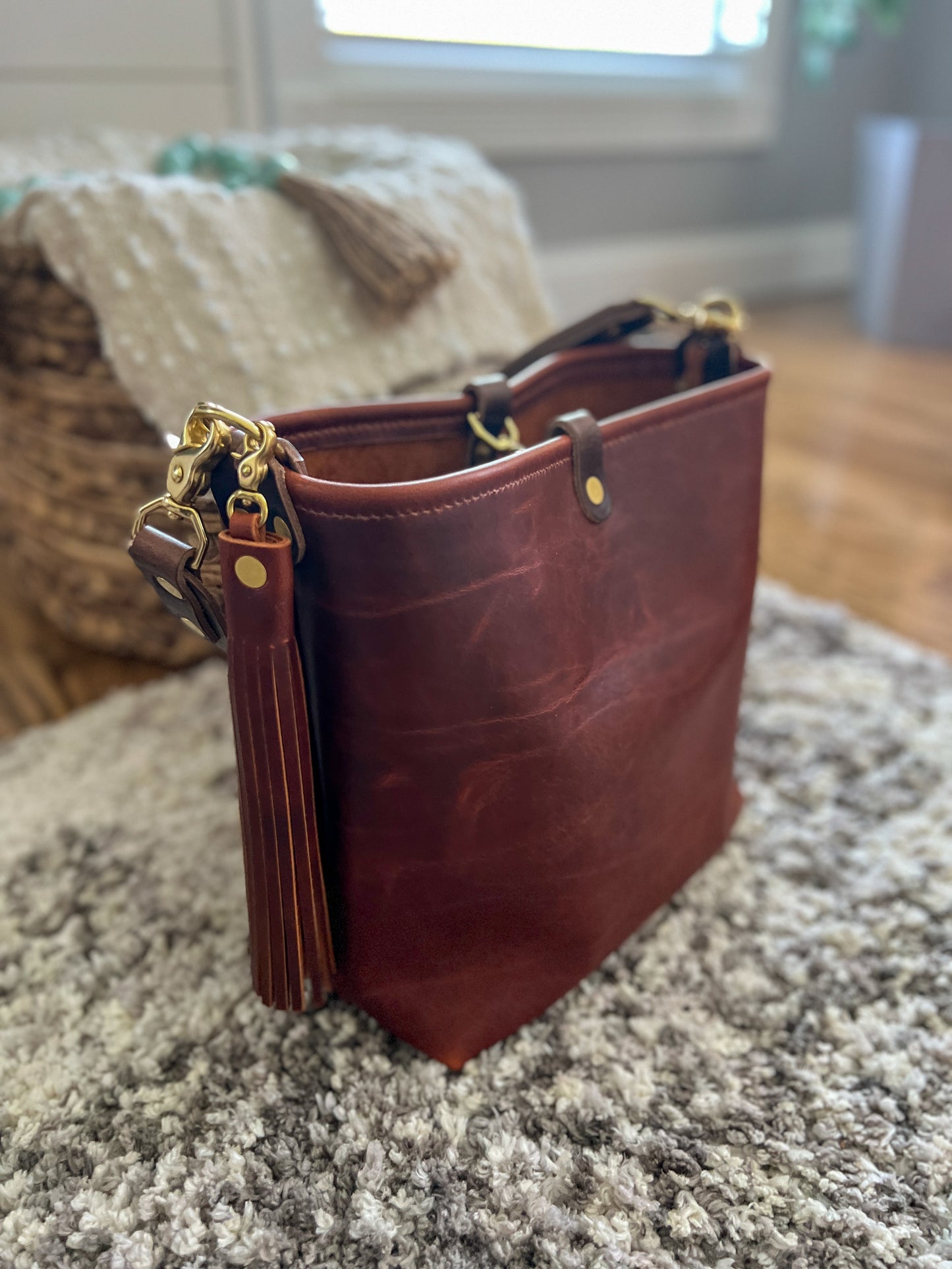 Hobo Bucket in Full Grain Rushmore Leather