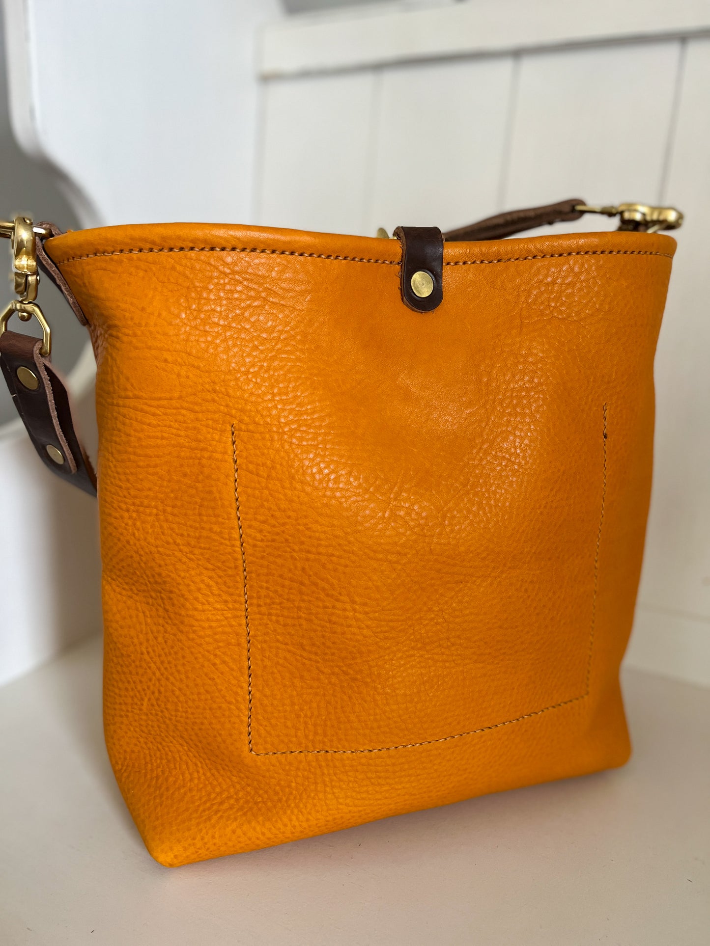 Hobo Bucket in Italian Vachetta Mustard