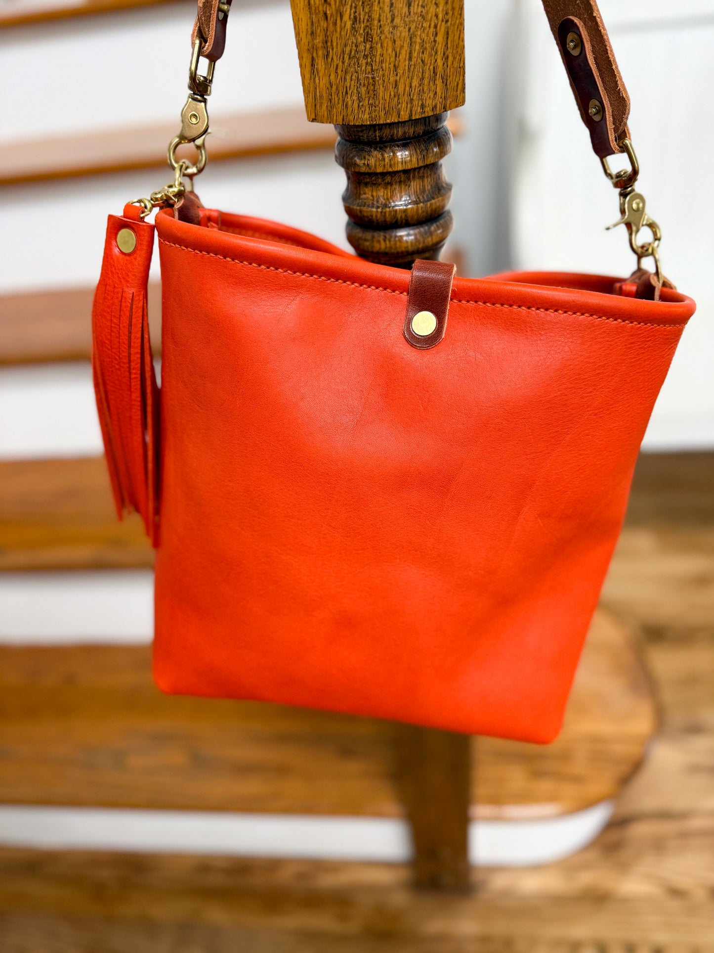 Hobo Bucket in Mandarin Vachetta