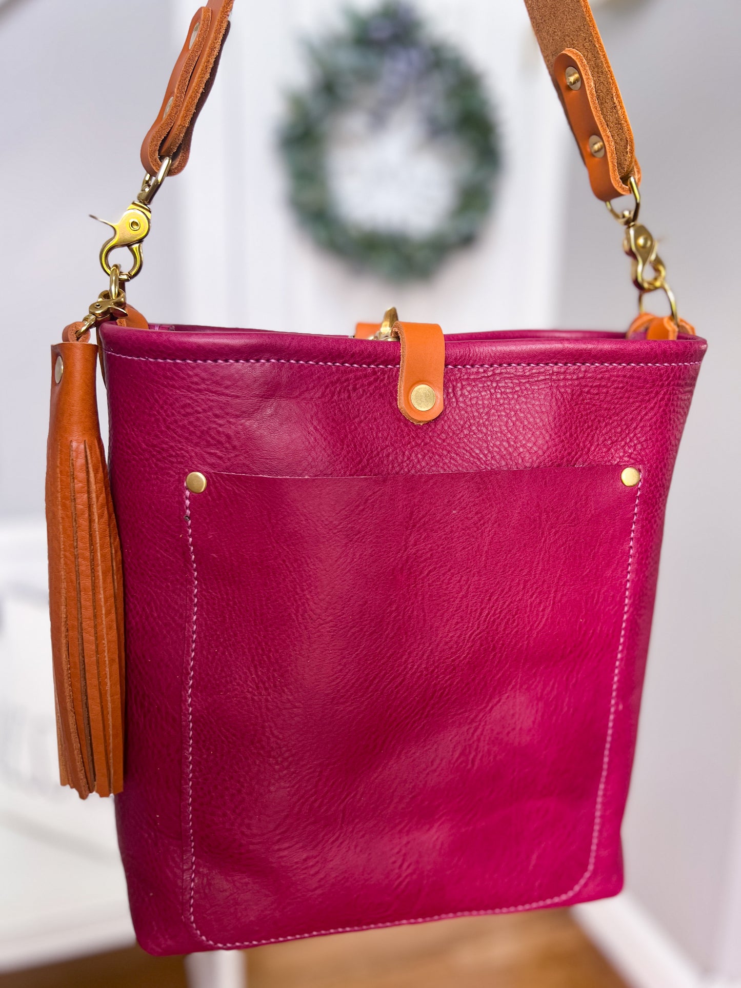Bennett Bucket in Vachetta Lilac