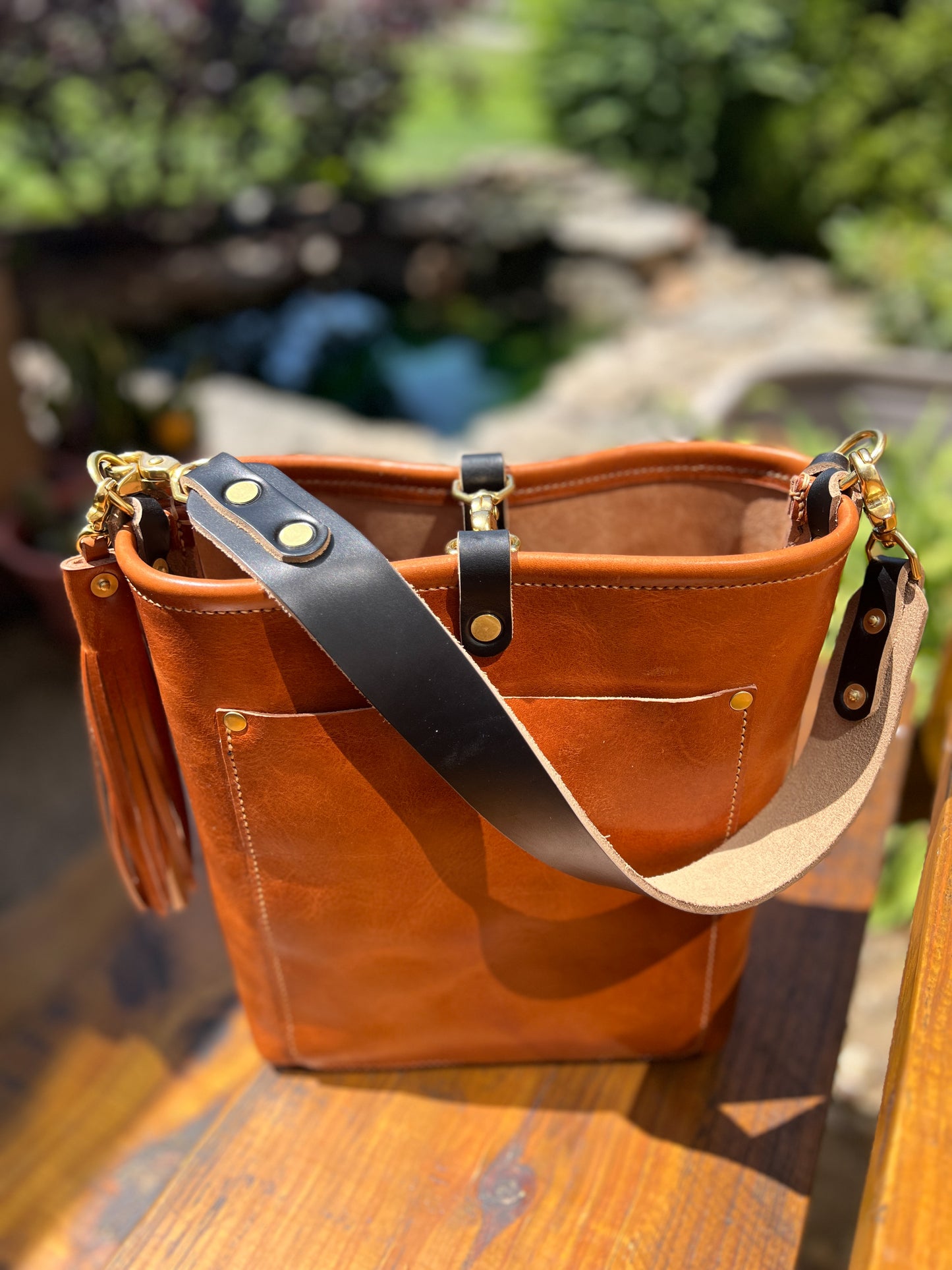 Bennett Bucket in Full Grain Toffee Vegetable Tanned Leather