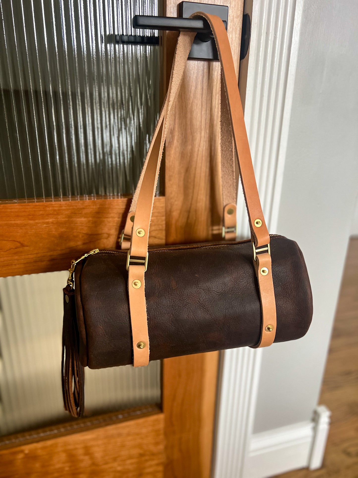 Bren Barrel in Kodiak Full Grain Leather