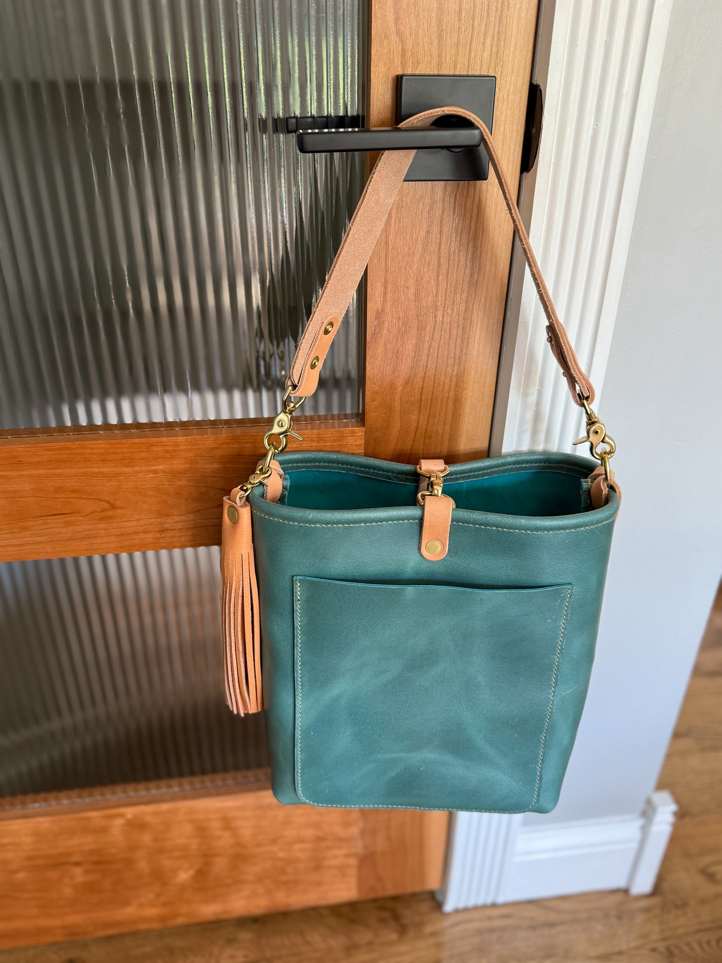 Bennett Bucket in Aqua Pearl Horween