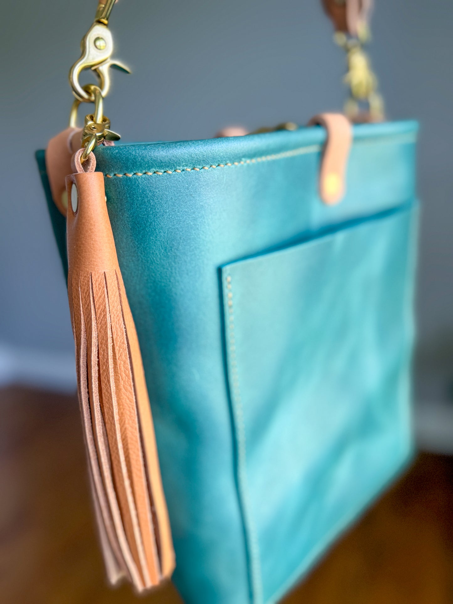 Bennett Bucket in Aqua Pearl Horween