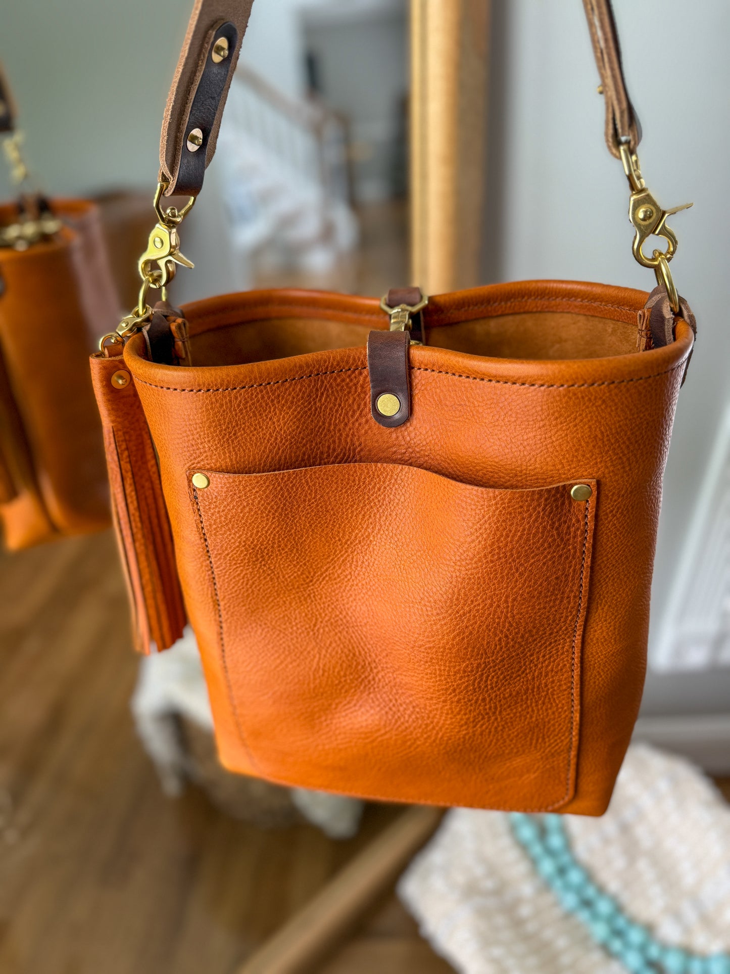 Bennett Bucket in Ginger Vachetta