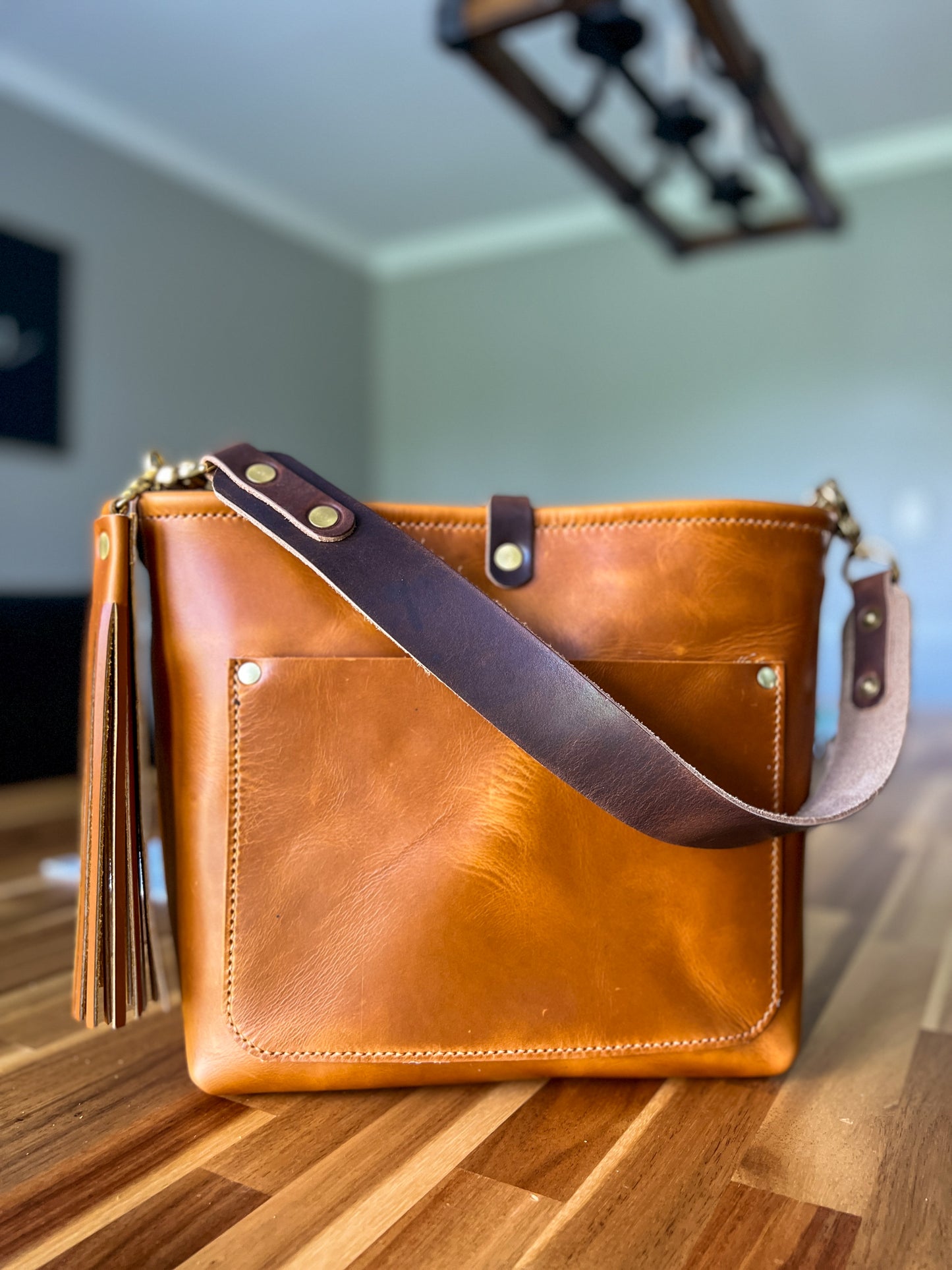 Bennett “shorty” Bucket in Horween Butterscotch