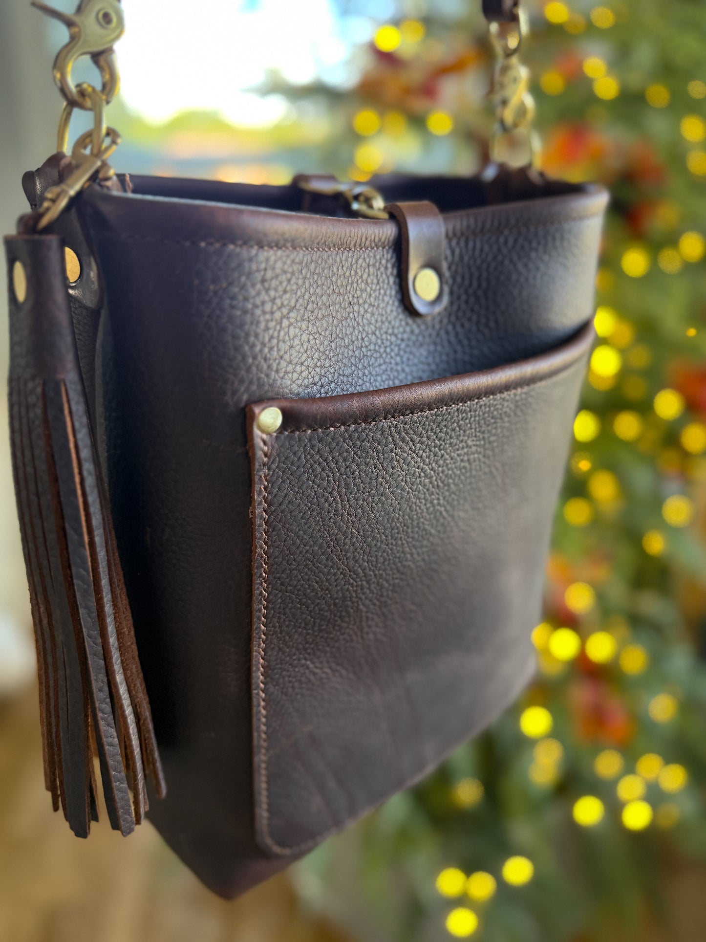 Bennett Bucket in Espresso Kodiak Full Grain Leather