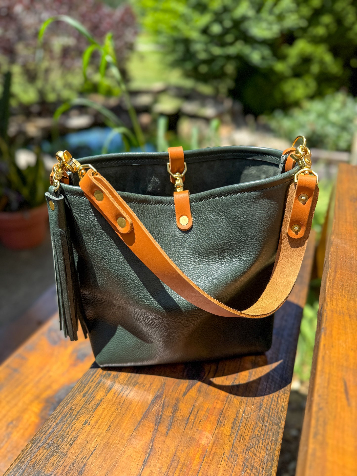 Hobo Bucket in Evergreen Vachetta