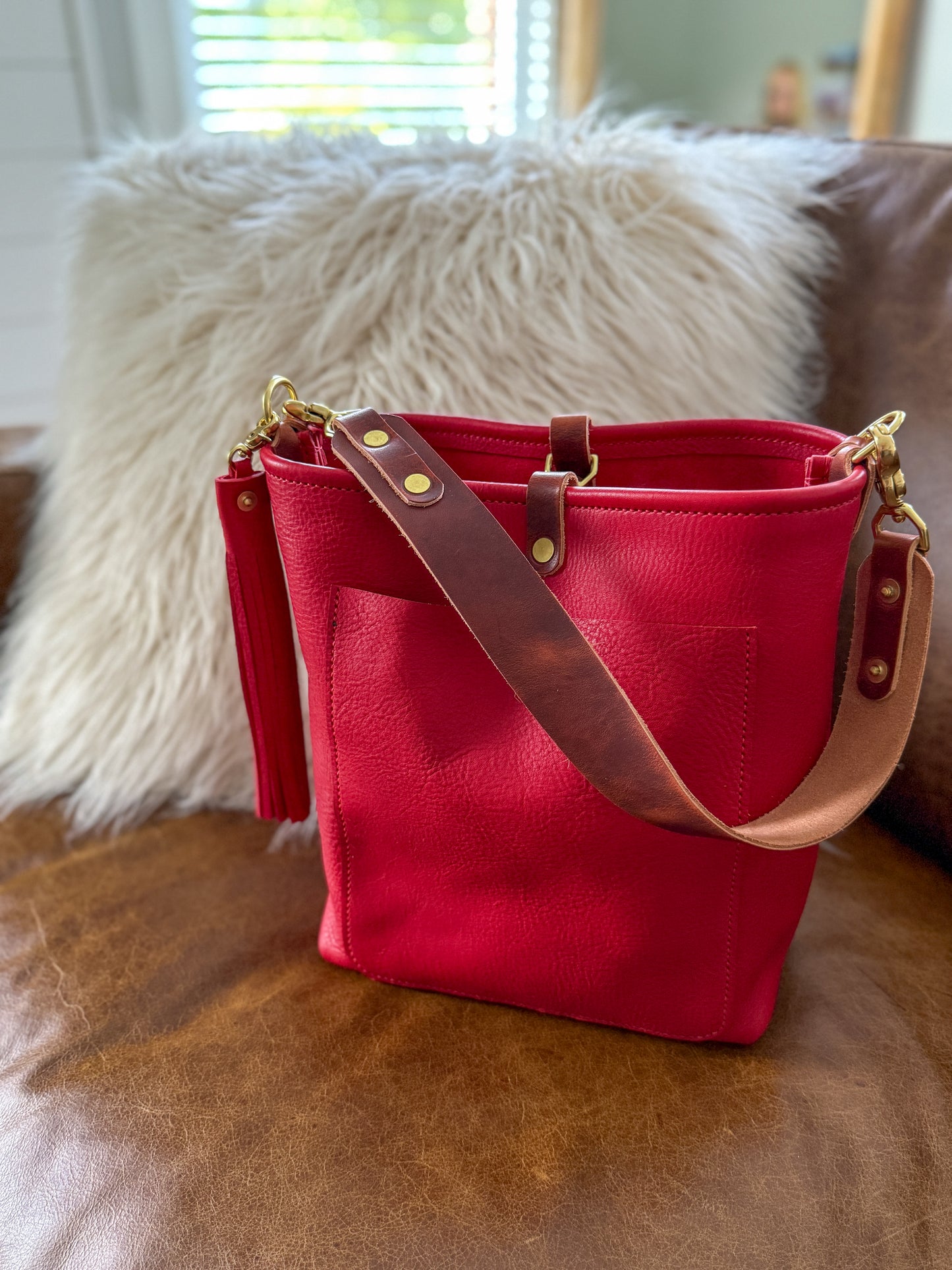 Bennett Bucket in Ruby Vachetta