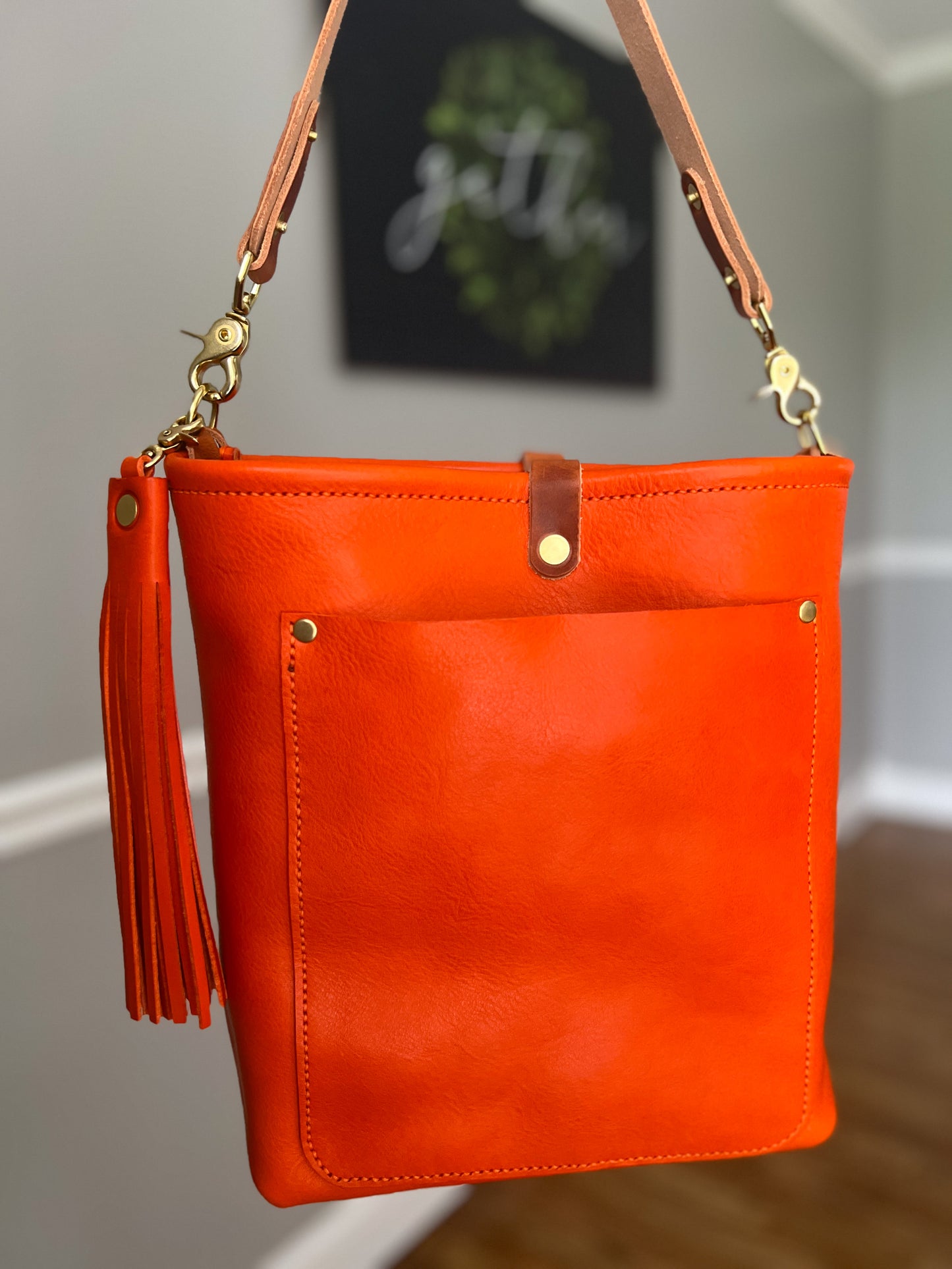 Bennett Bucket in Mandarin Vachetta