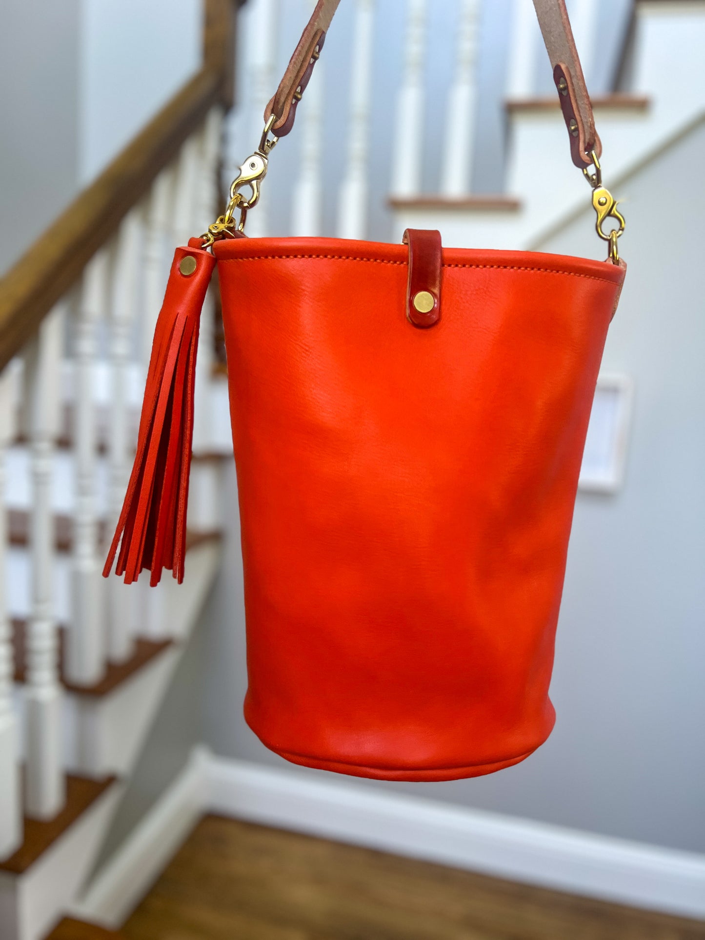 O Ring Bucket Bag in Mandarin Vachetta