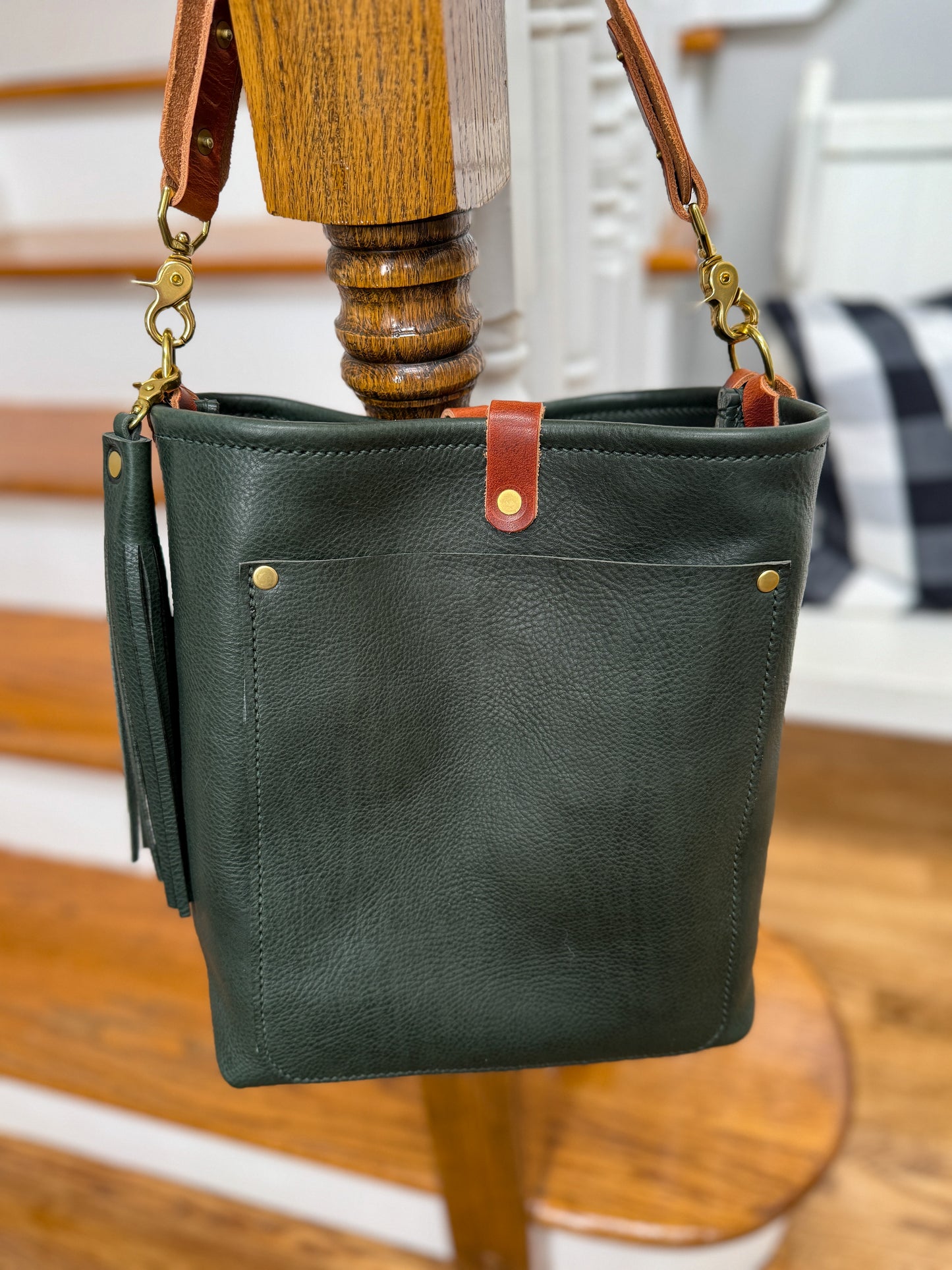Bennett Bucket in Evergreen Vachetta