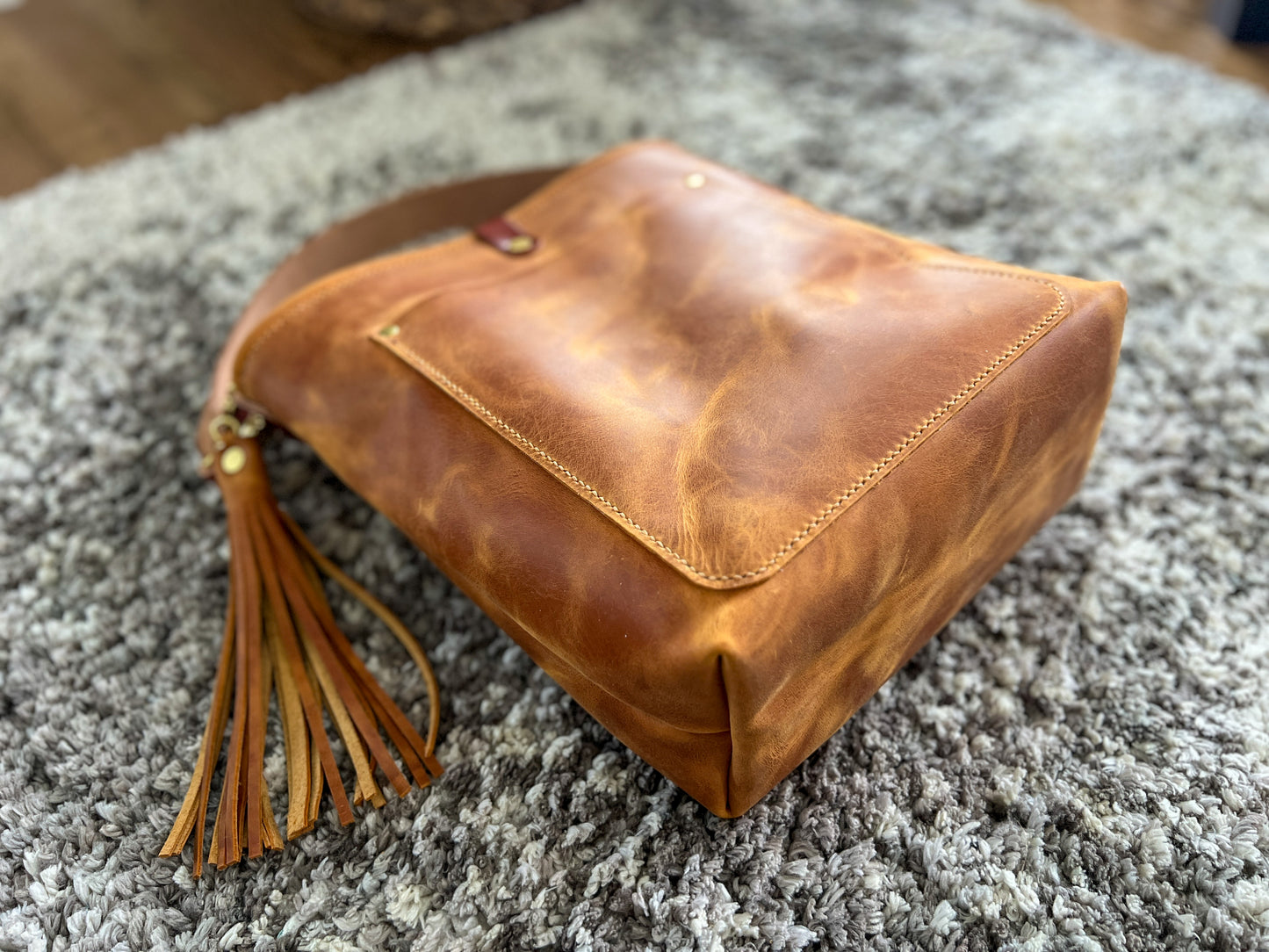 Bennett Bucket in Full Grain Sedona