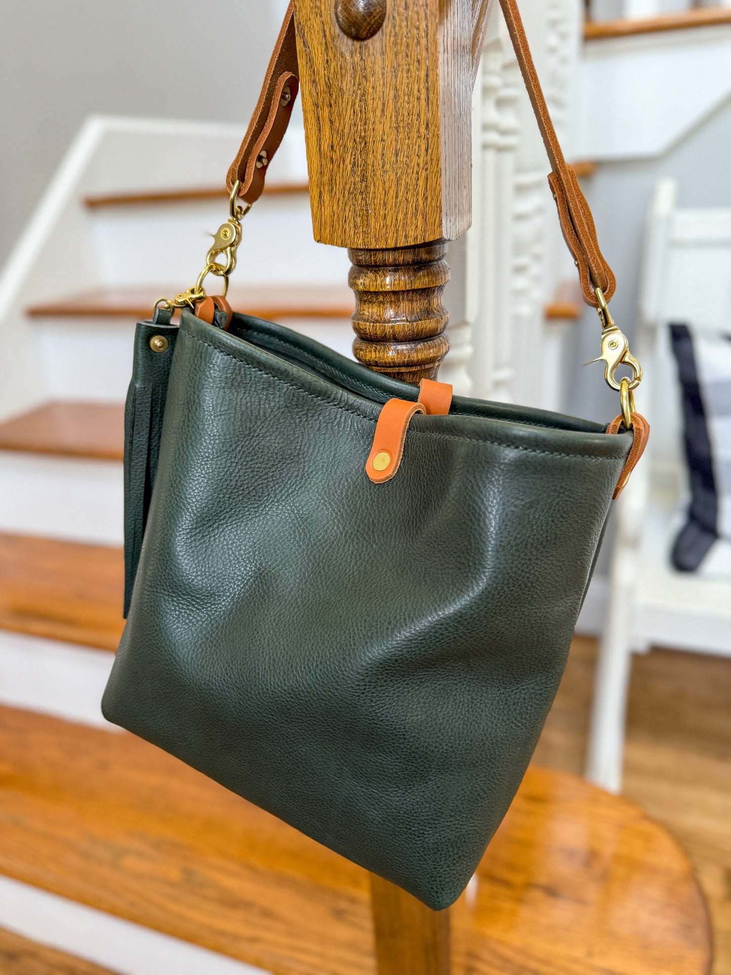 Hobo Bucket in Evergreen Vachetta