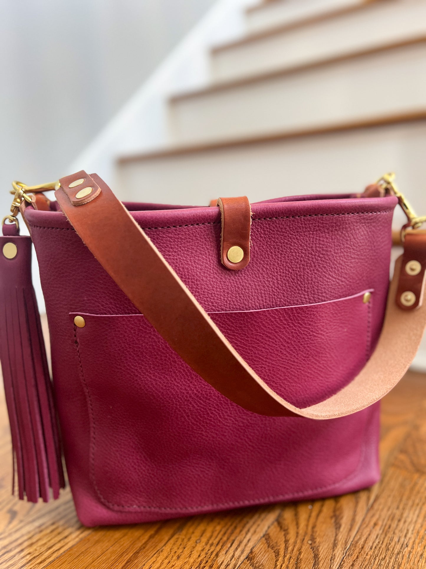 Bennett “shorty” Bucket in Lilac Vachetta