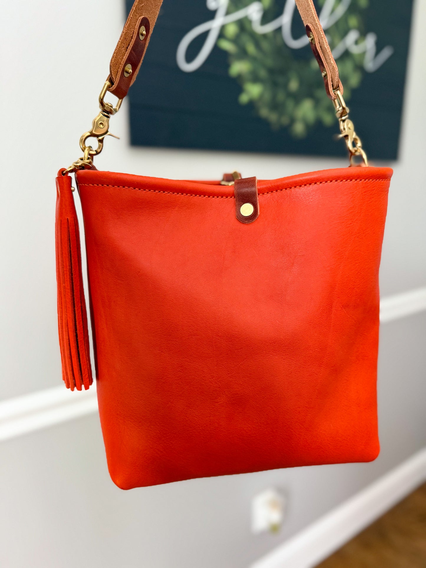 Hobo Bucket in Mandarin Vachetta