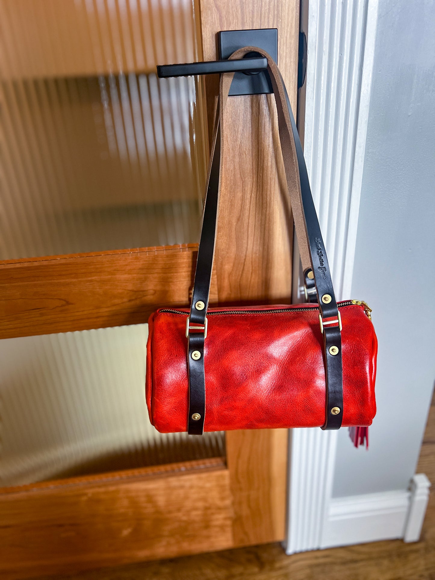 Bren Barrel in Chili Pepper Full Grain Leather