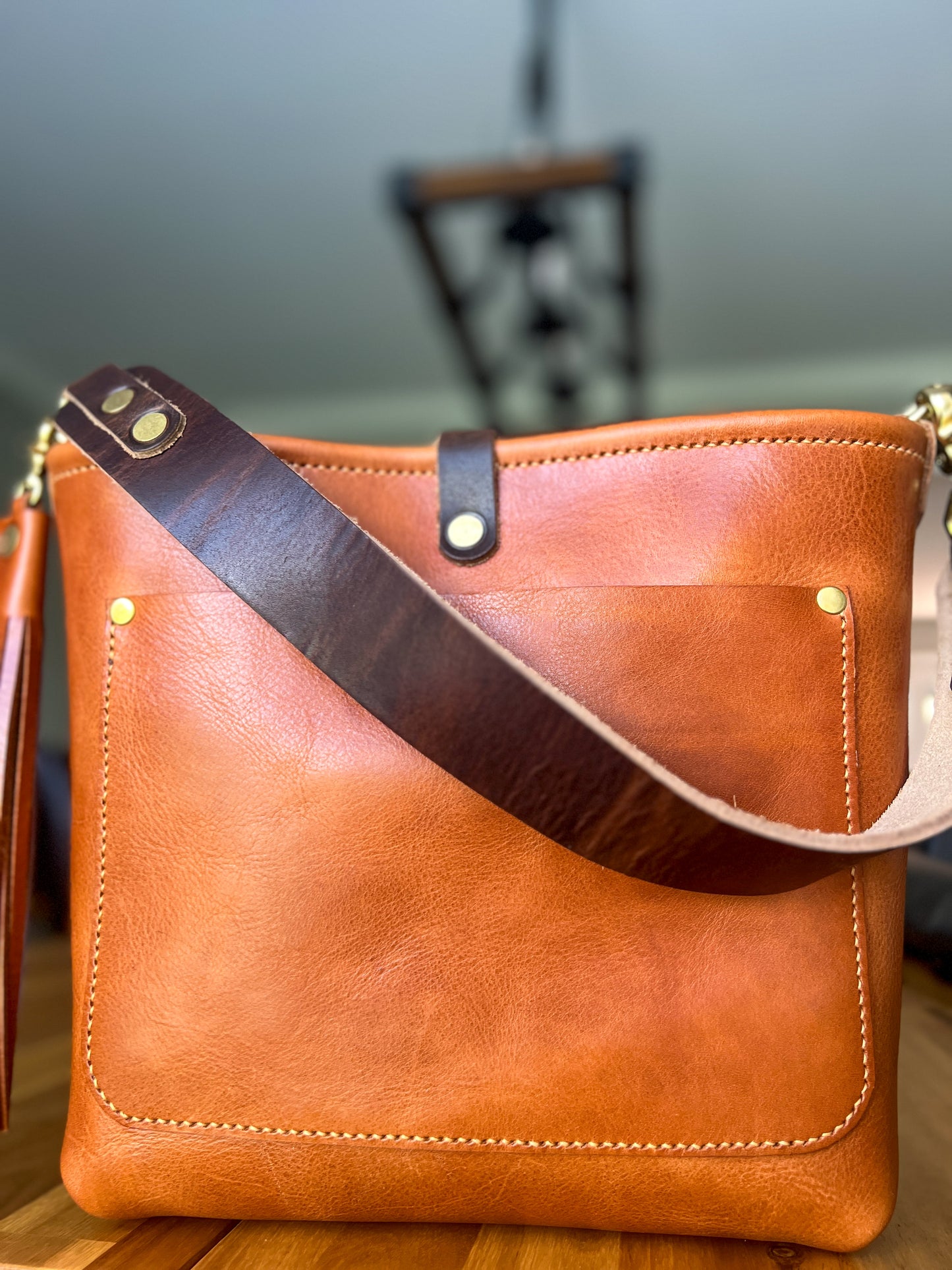 Bennett “shorty” Bucket in Toffee Veg Tan Leather