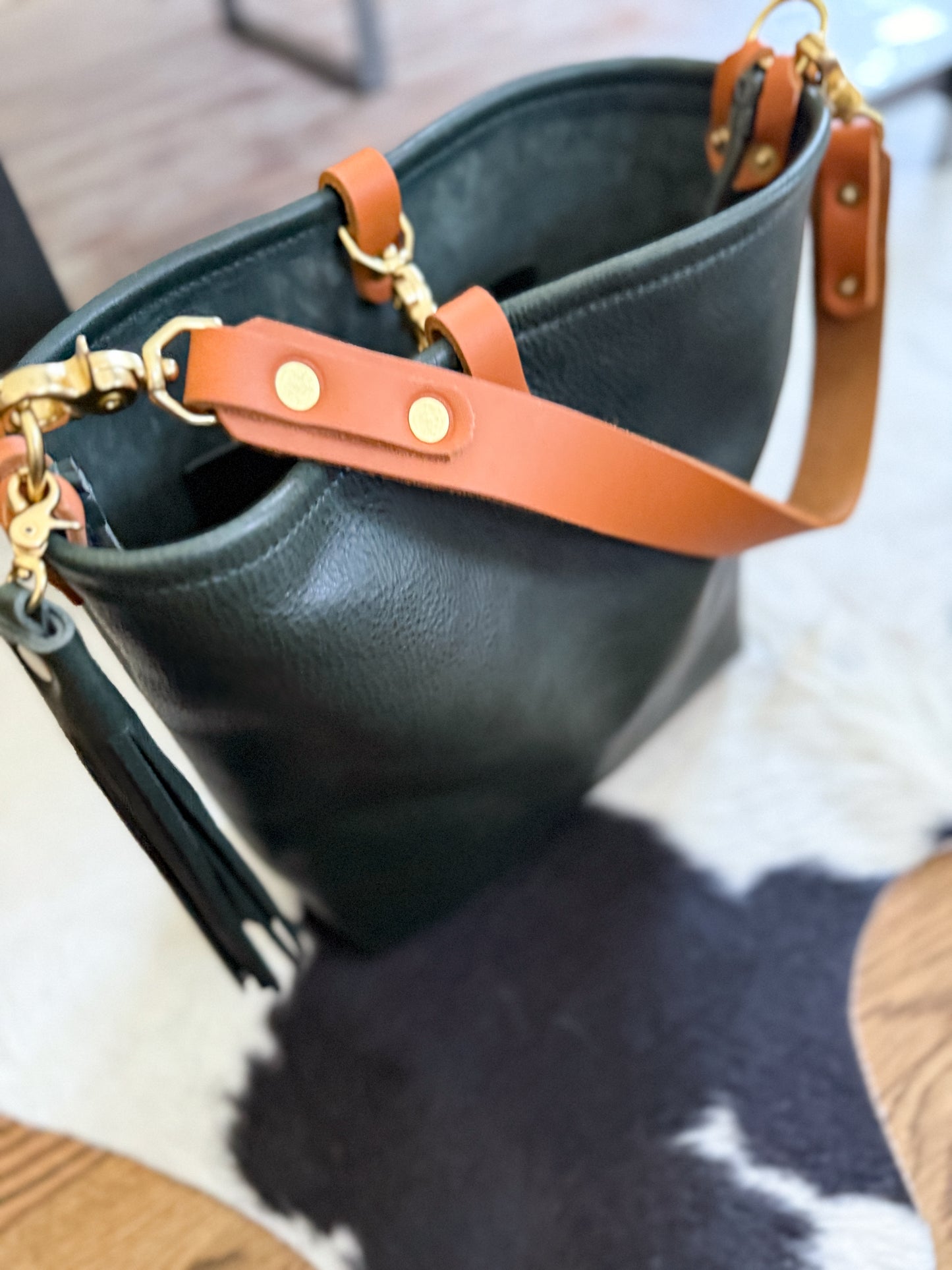 Hobo Bucket in Evergreen Vachetta