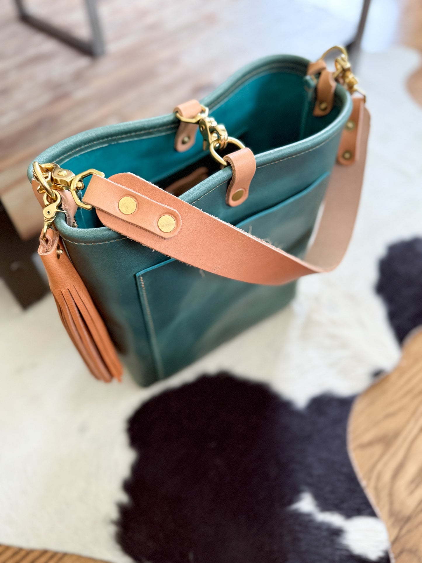 Bennett Bucket in Aqua Pearl Horween