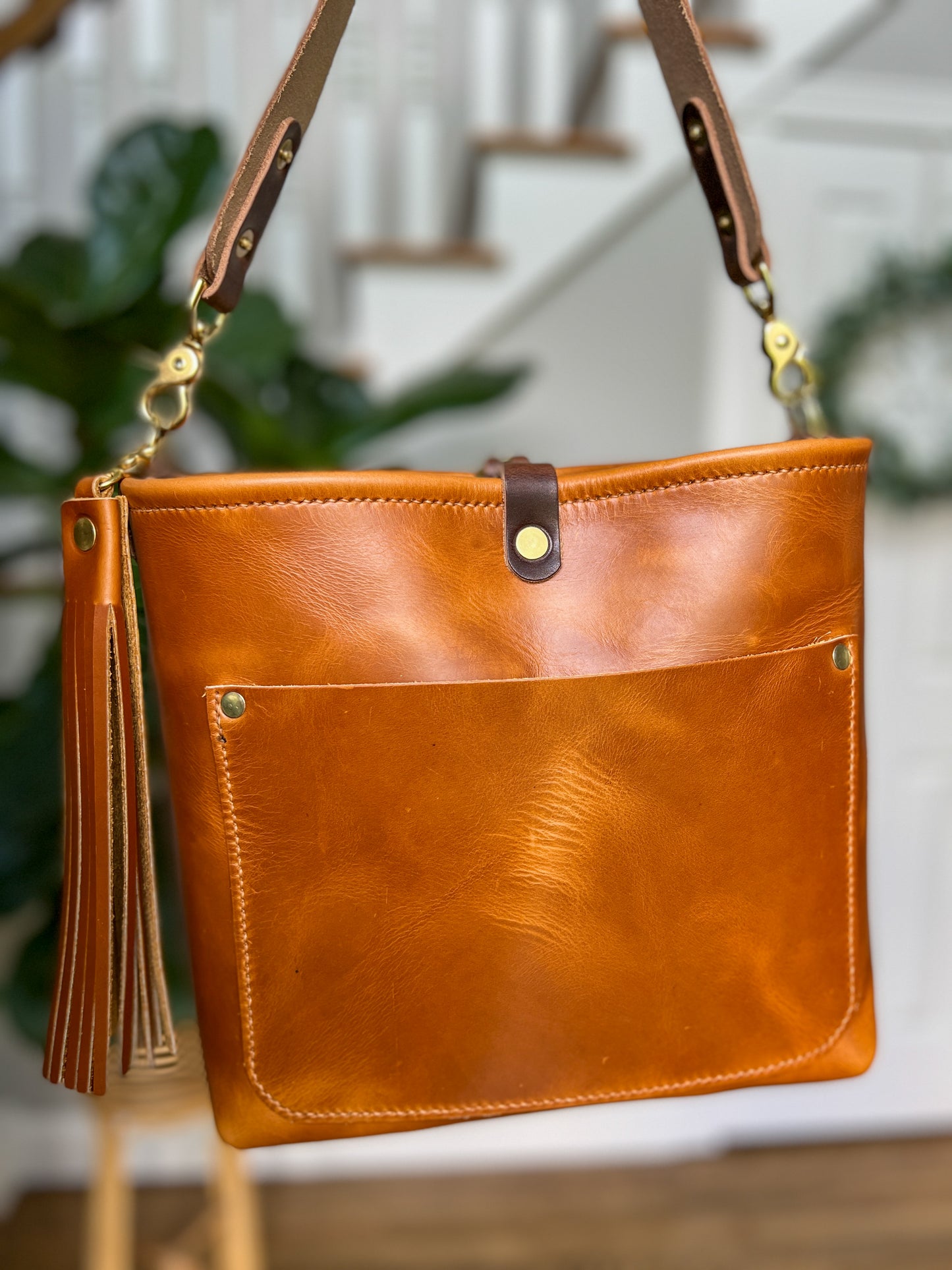 Bennett “shorty” Bucket in Horween Butterscotch