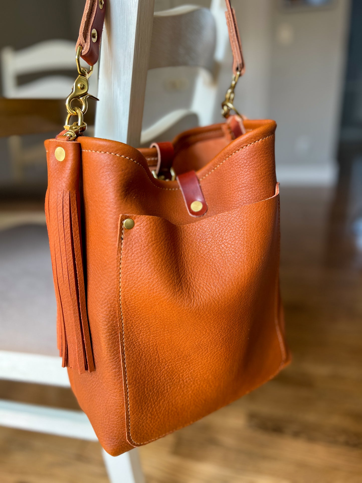 Bennett Bucket in Full Grain Cypress Leather