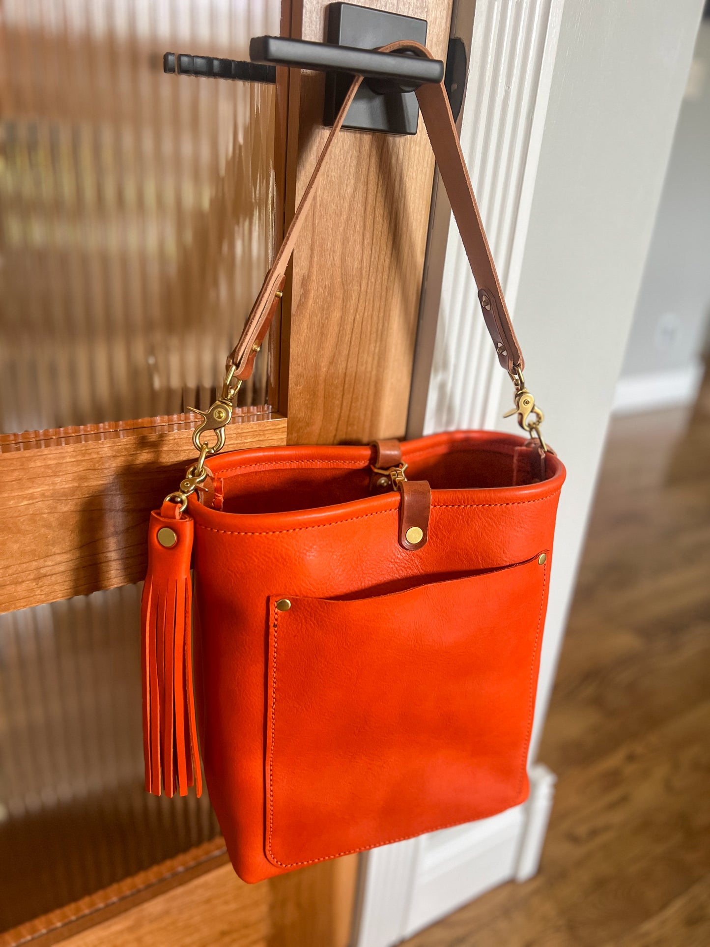 Bennett Bucket in Mandarin Vachetta