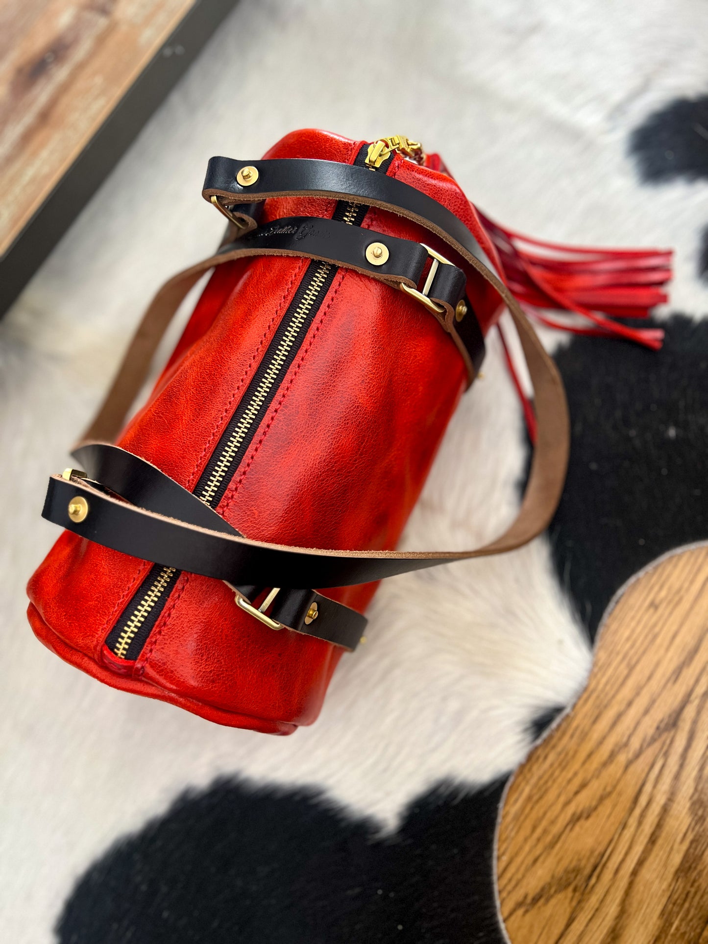 Bren Barrel in Chili Pepper Full Grain Leather