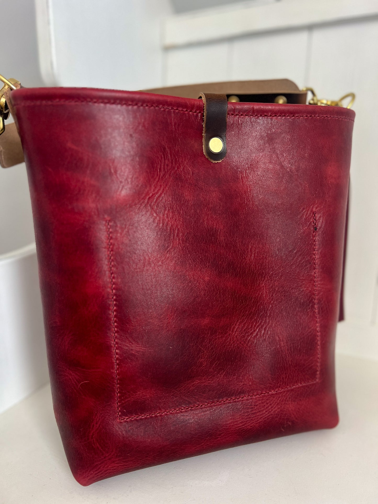 Bennett Bucket in Russet Horween Derby Leather
