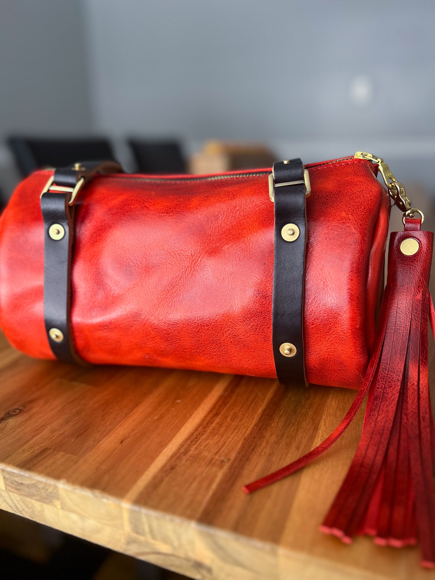 Bren Barrel in Chili Pepper Full Grain Leather