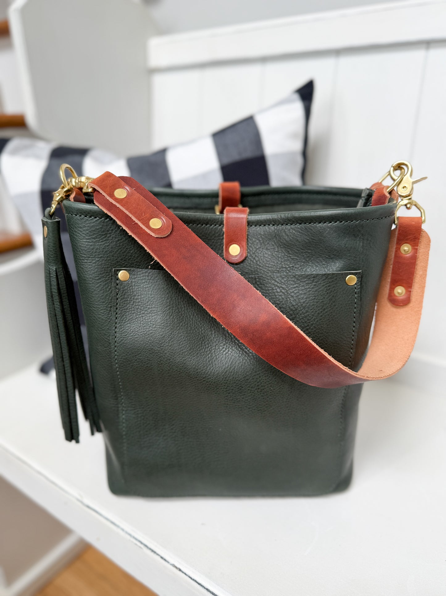 Bennett Bucket in Evergreen Vachetta