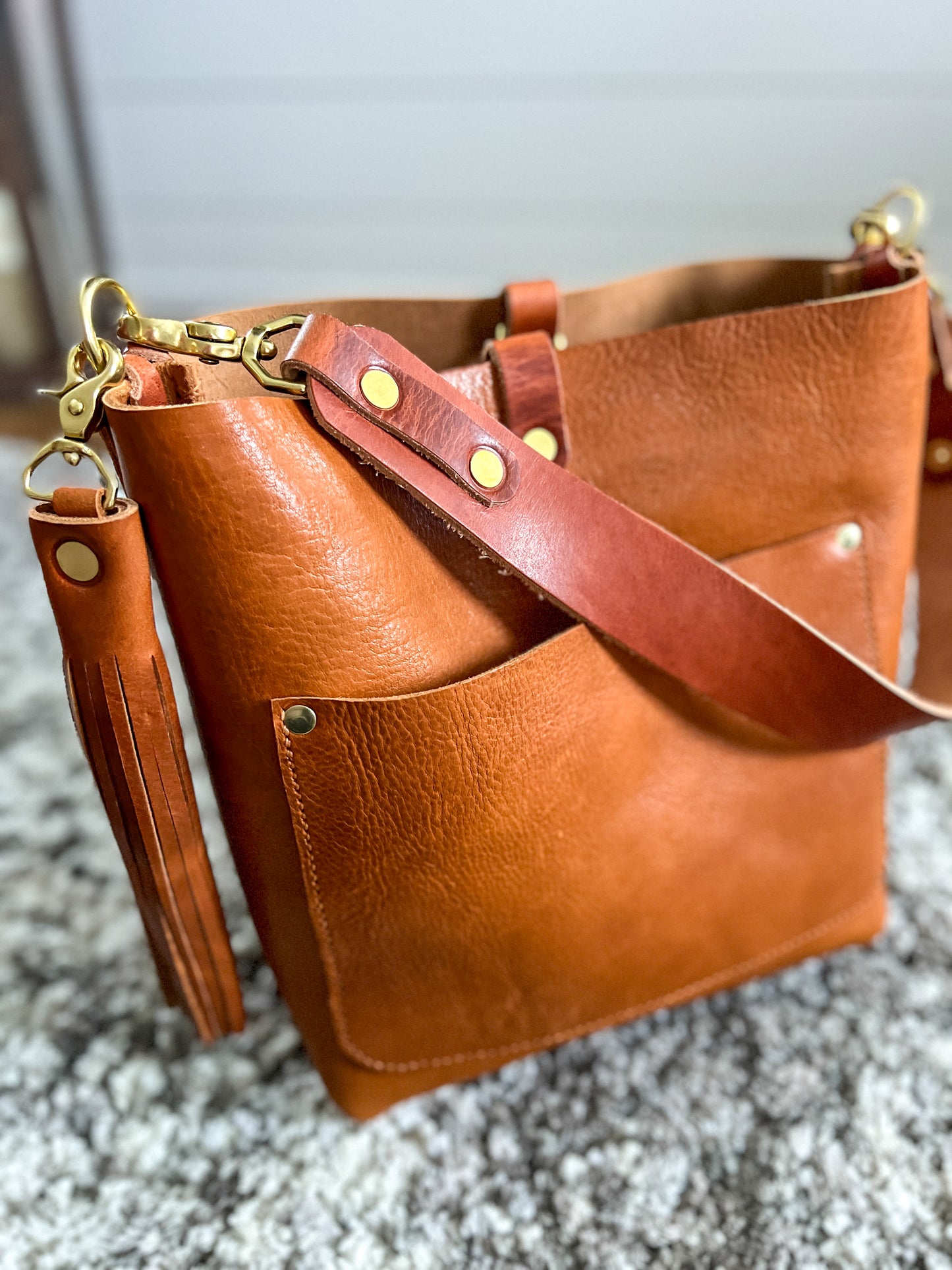 Bennett “shorty” Bucket in Montana Veg-Tan