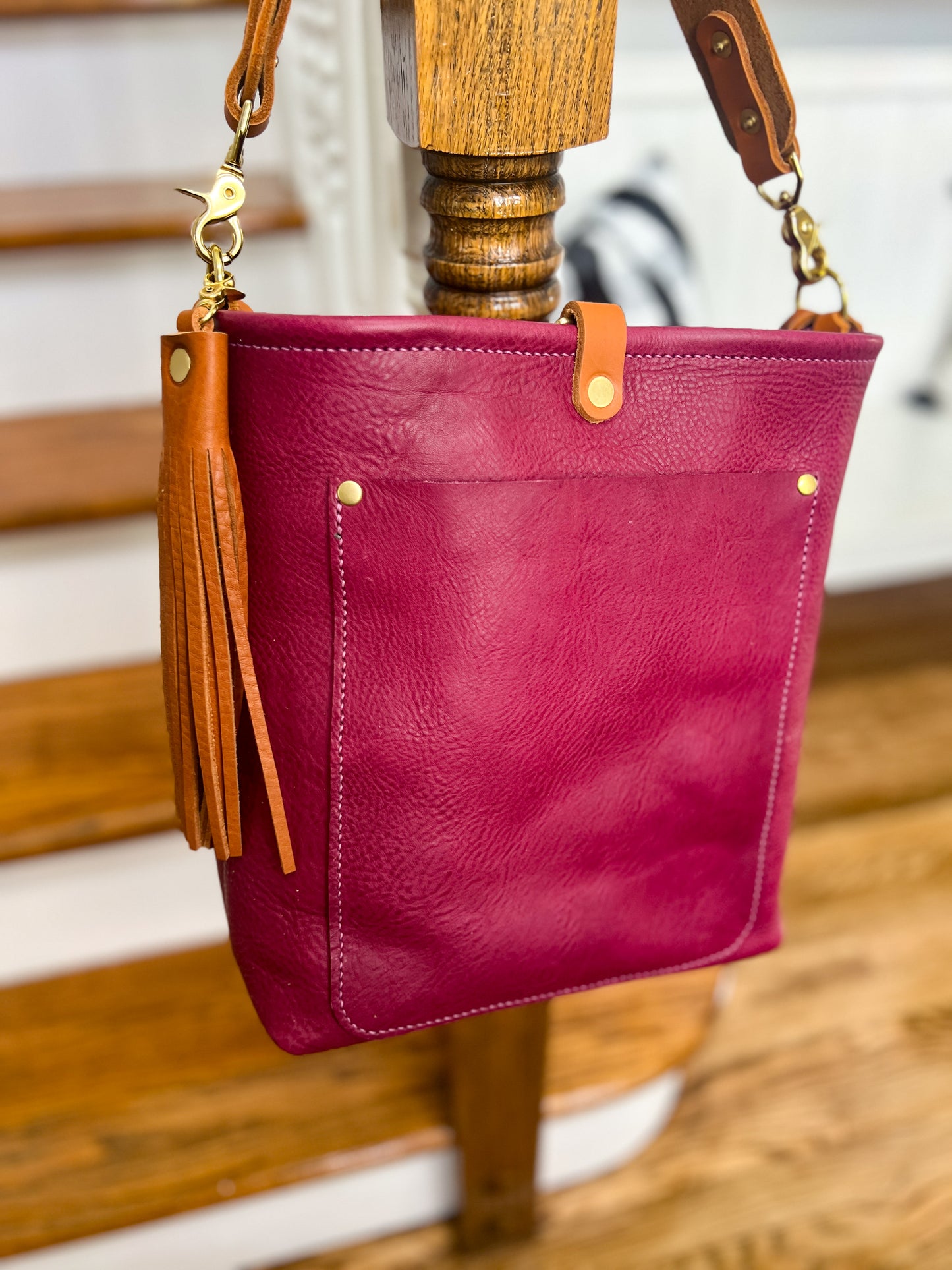 Bennett Bucket in Vachetta Lilac