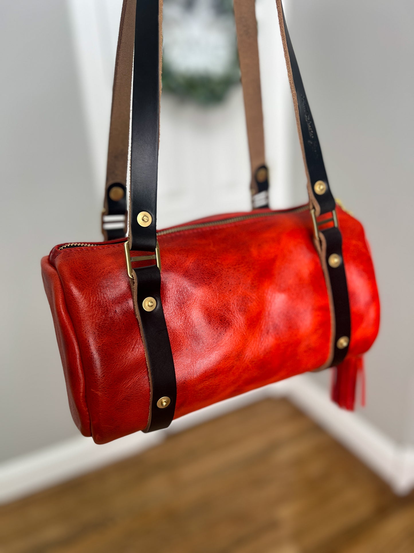 Bren Barrel in Chili Pepper Full Grain Leather