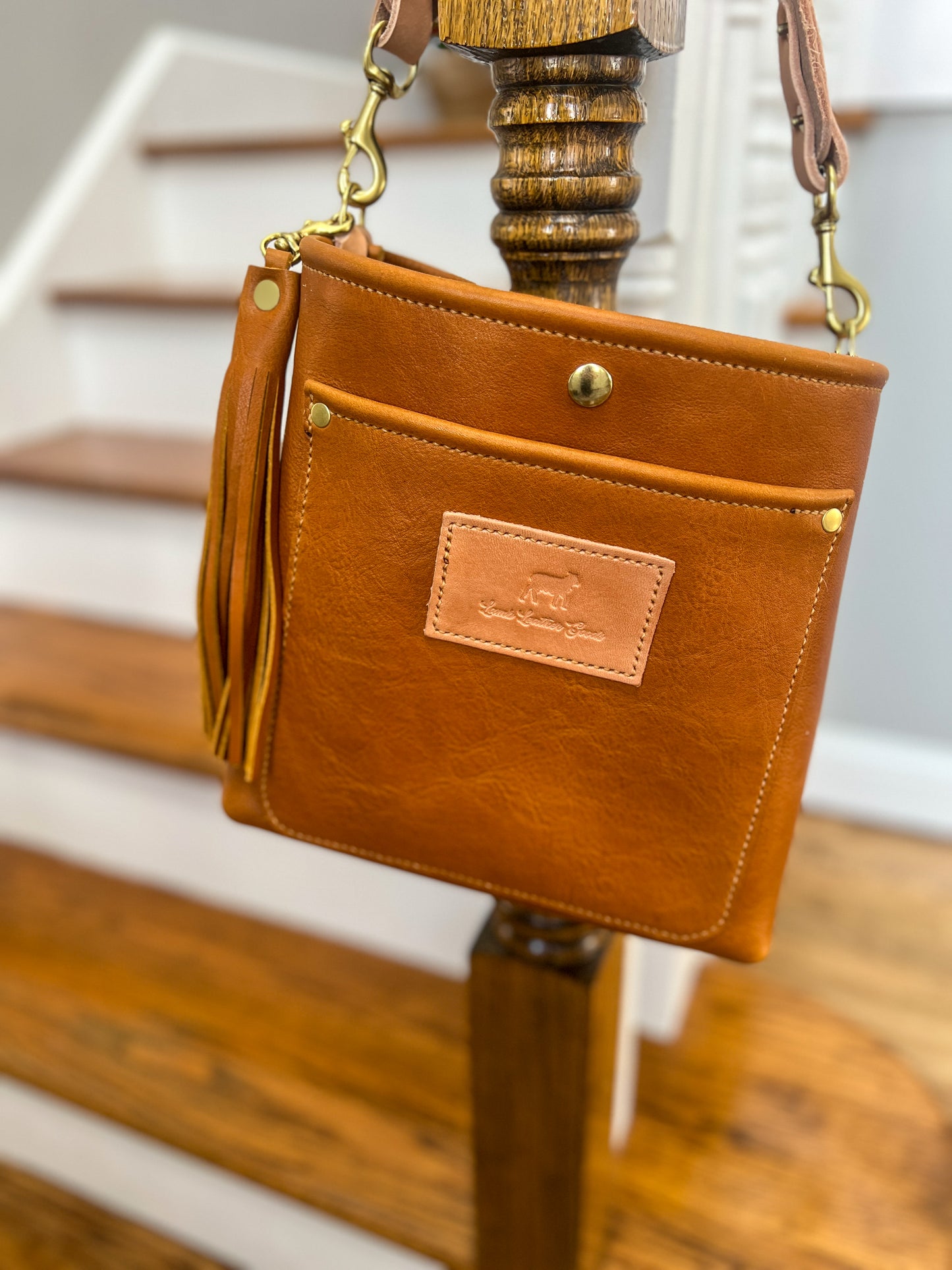 Bennett “shorty” Bucket in Golden Honey Bulldog Leather