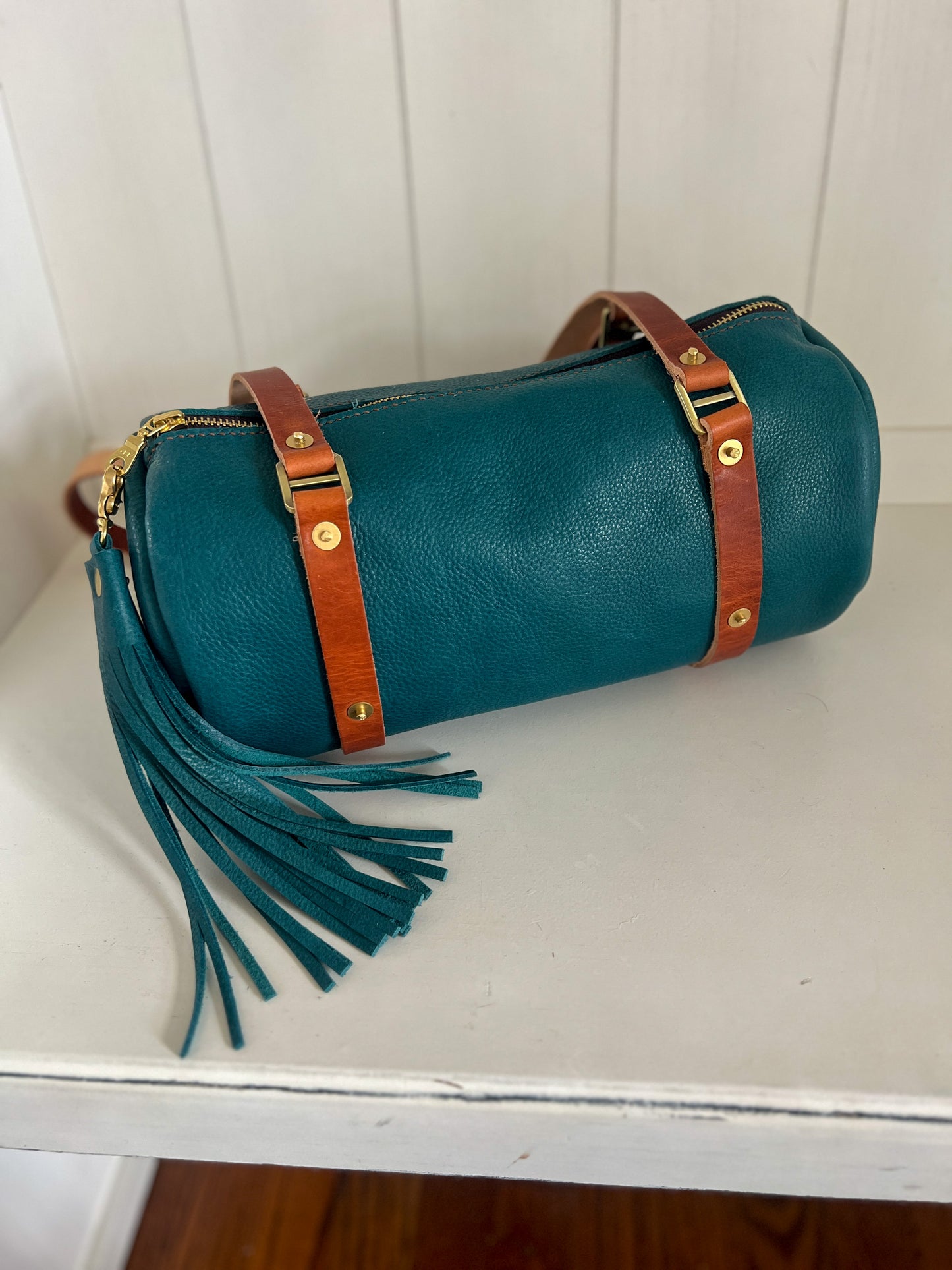 Bren Barrel in Italian Jeans Full Grain Leather
