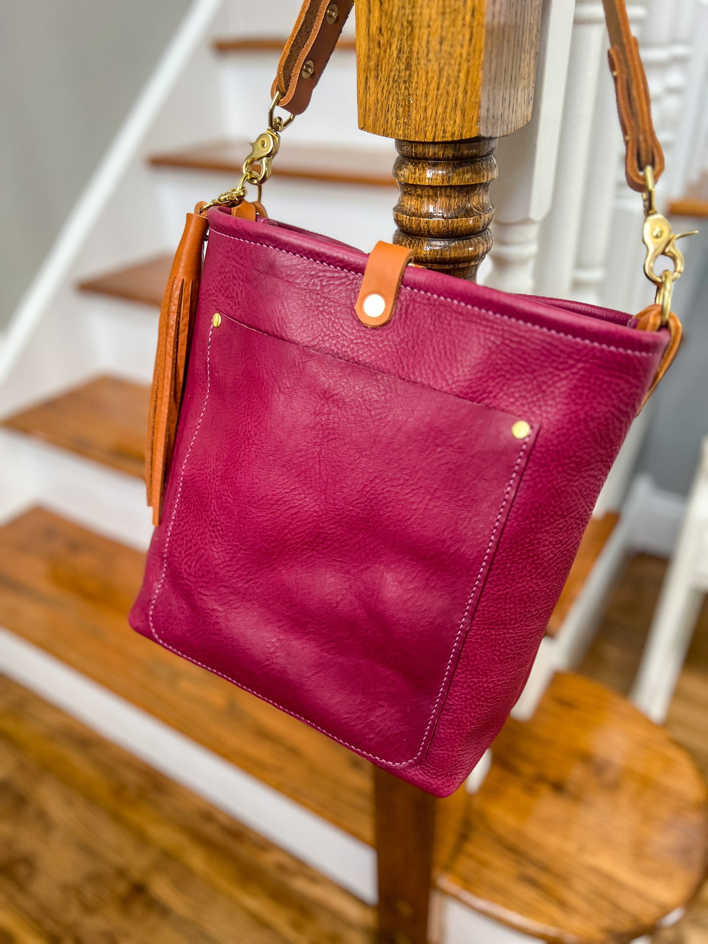 Bennett Bucket in Vachetta Lilac