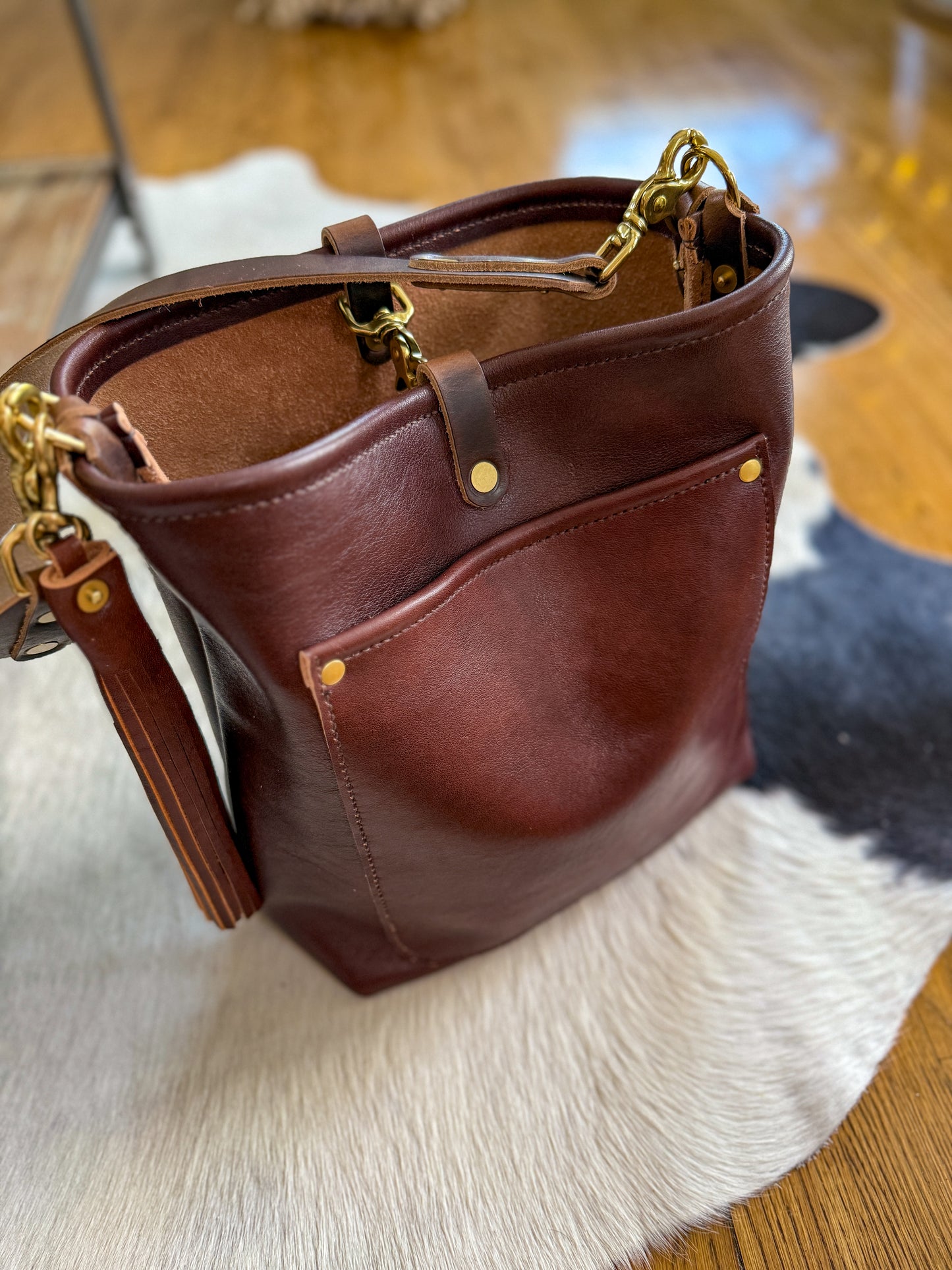 Bennett Bucket in Luxe Horween